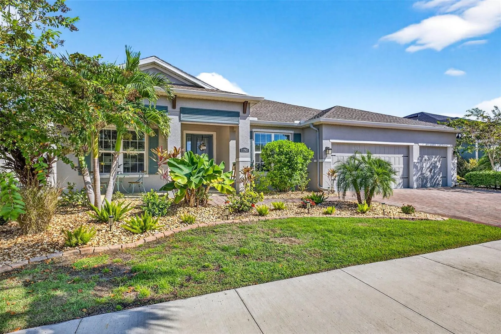 11761 LAKE LUCAYA DR