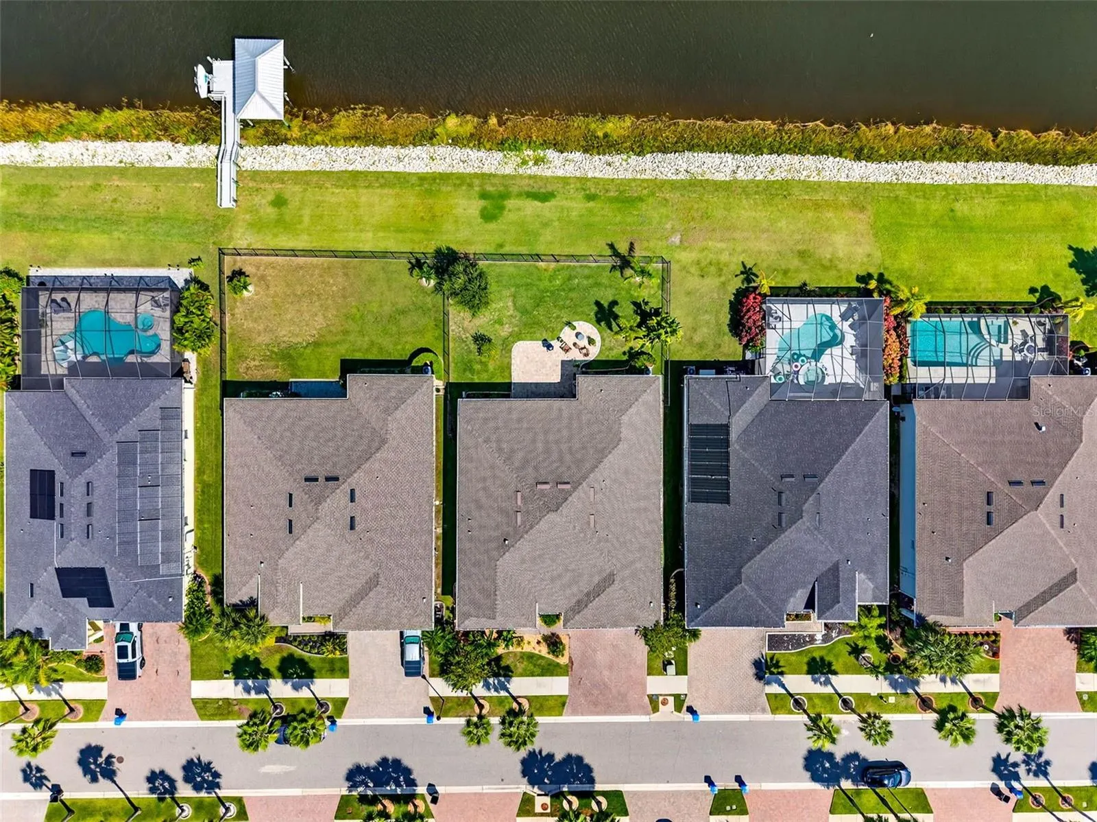 11761 LAKE LUCAYA DR