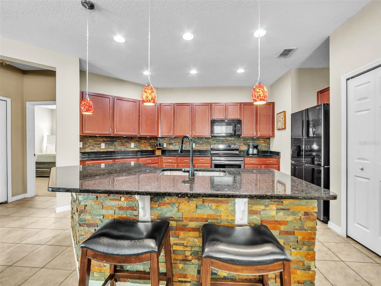 7518 TANGLE BROOK BLVD
