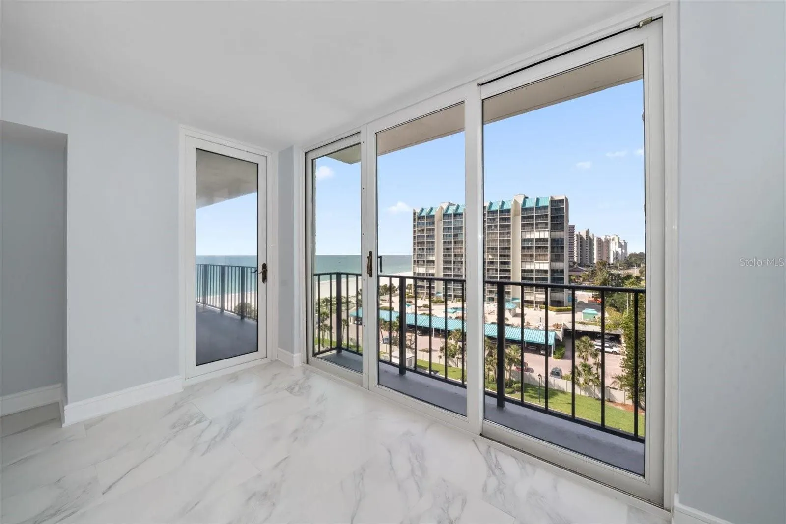 1400 GULF BLVD #804, #804