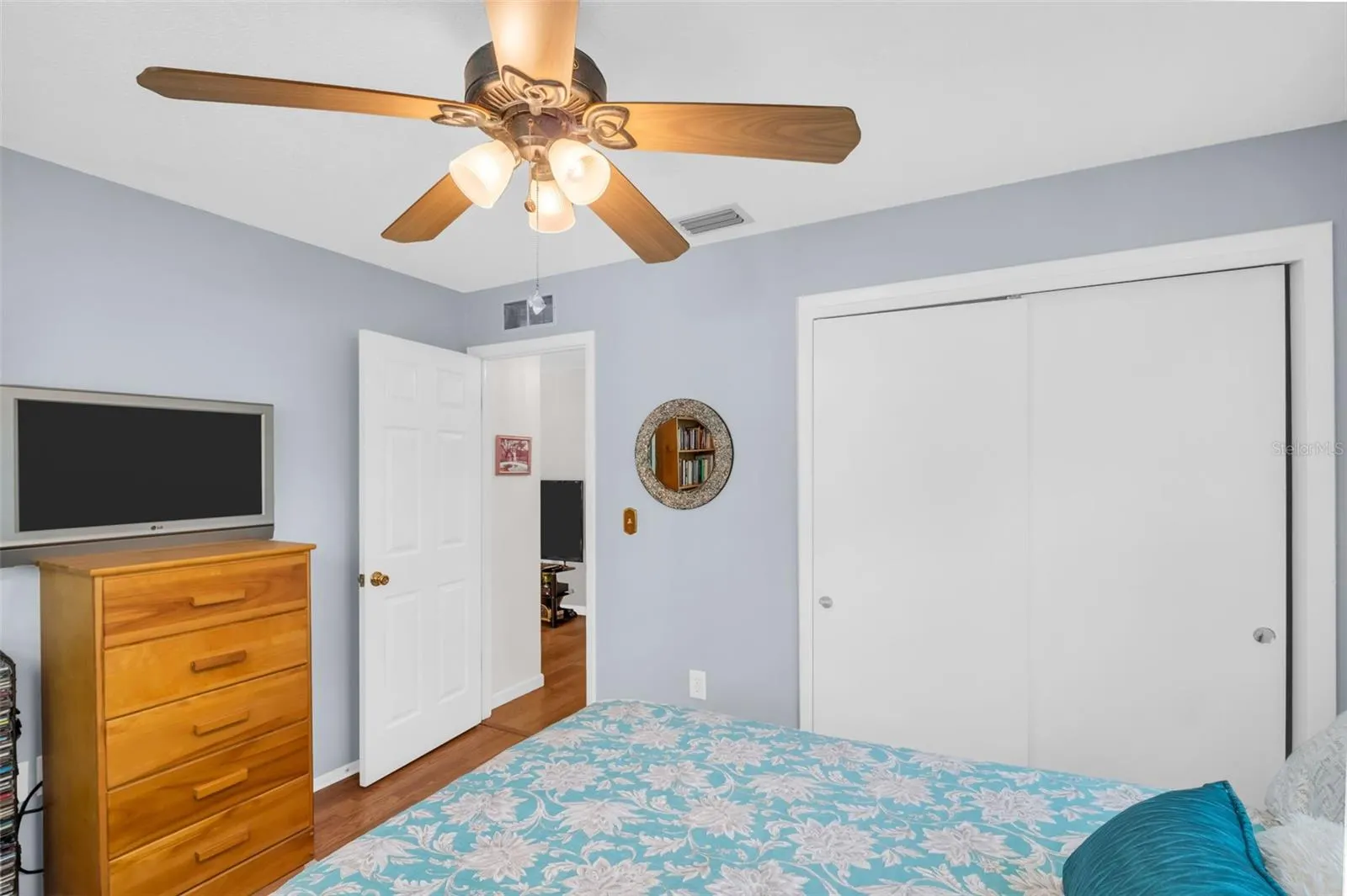 2289 N CITRUS WAY