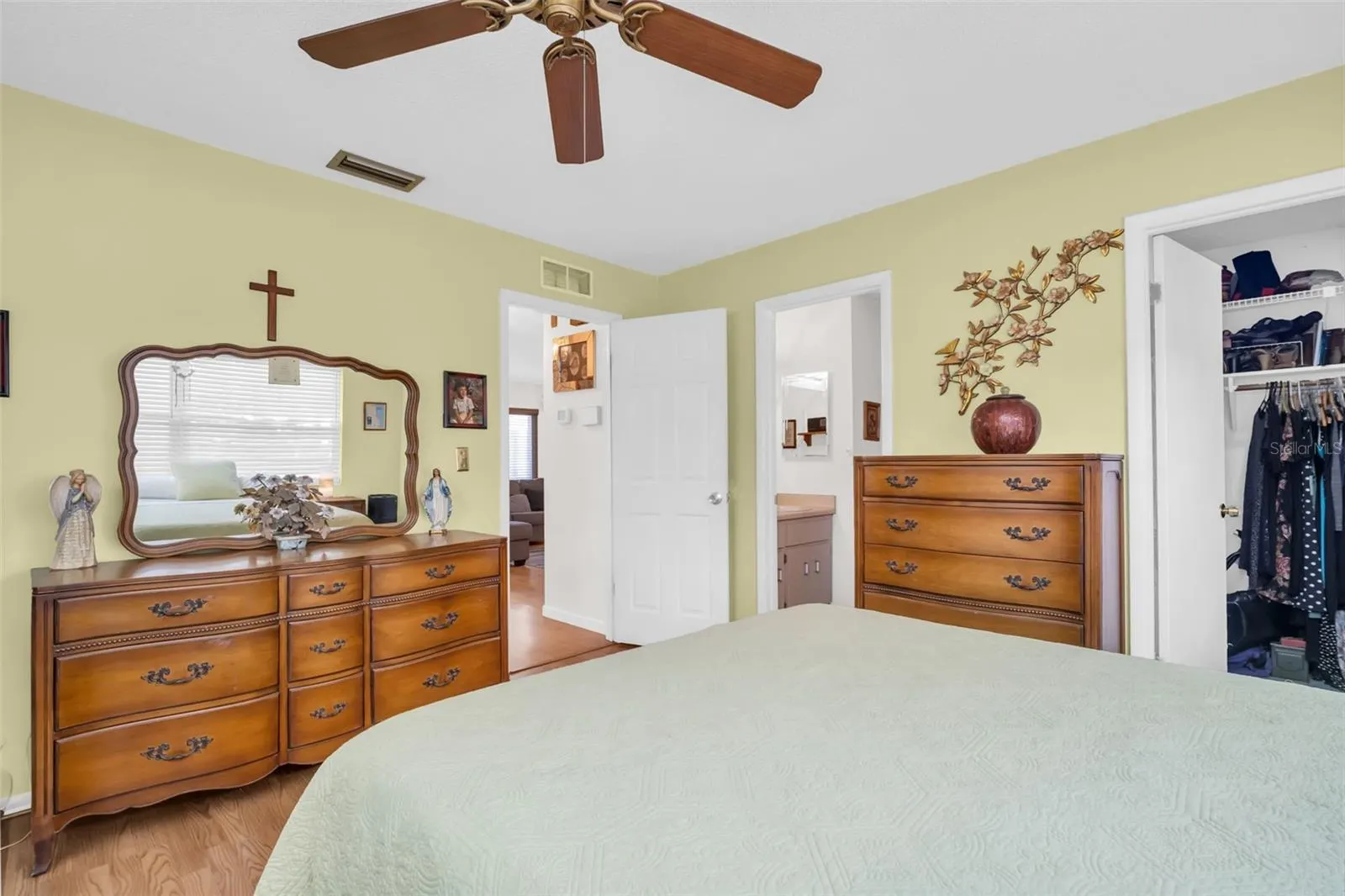 2289 N CITRUS WAY