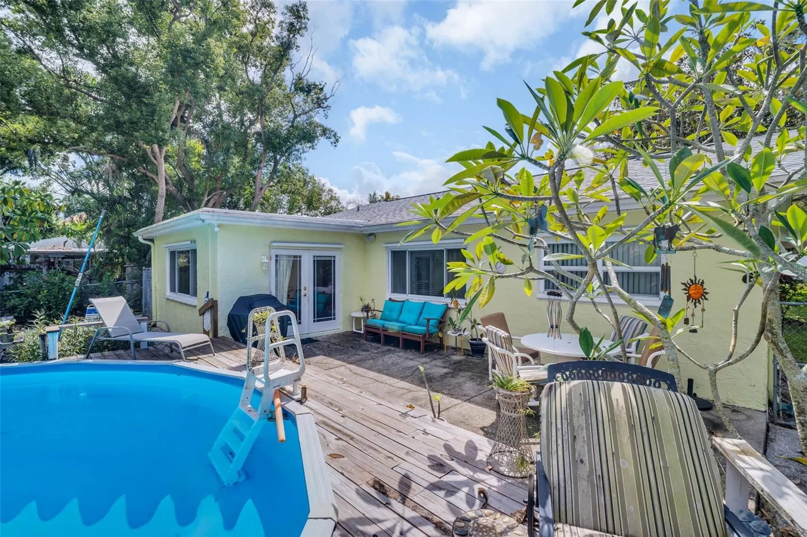 2289 N CITRUS WAY