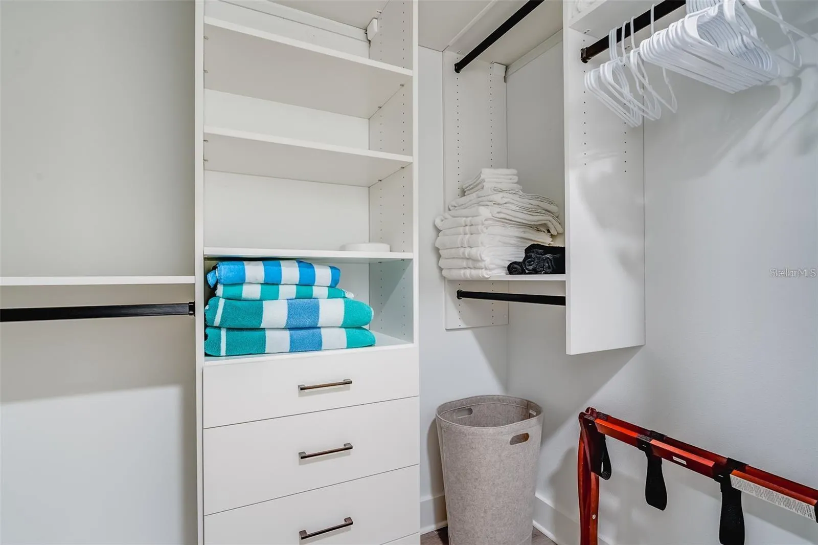 415 ISLAND WAY #509, #509