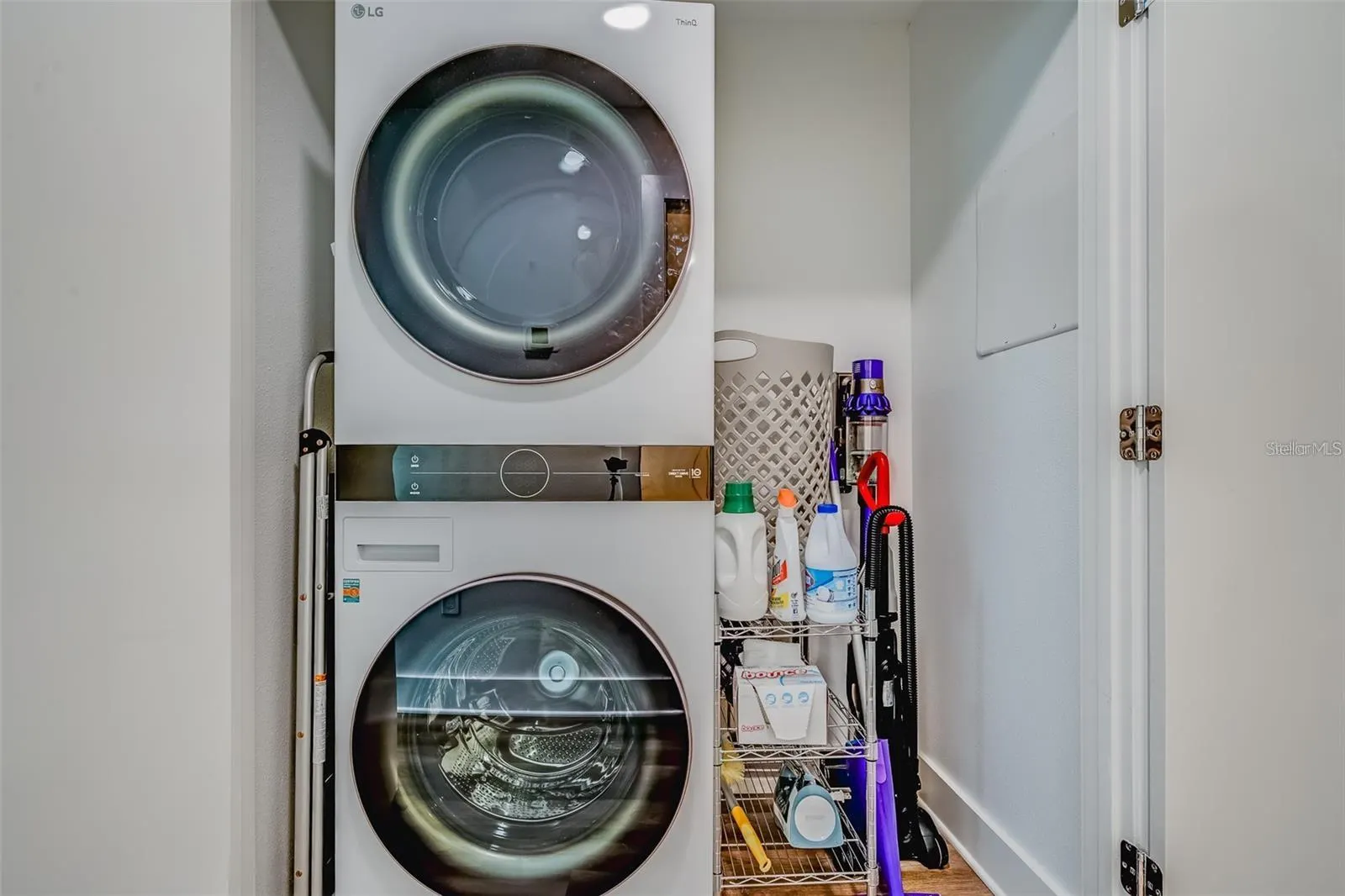 415 ISLAND WAY #509, #509