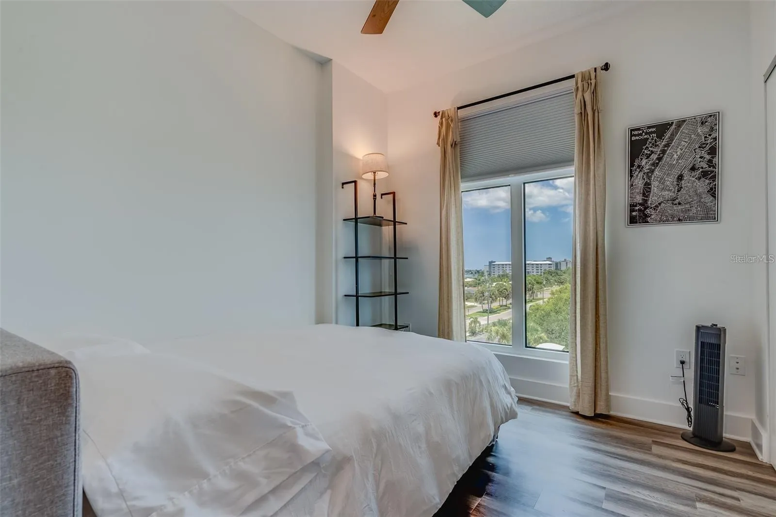 415 ISLAND WAY #509, #509