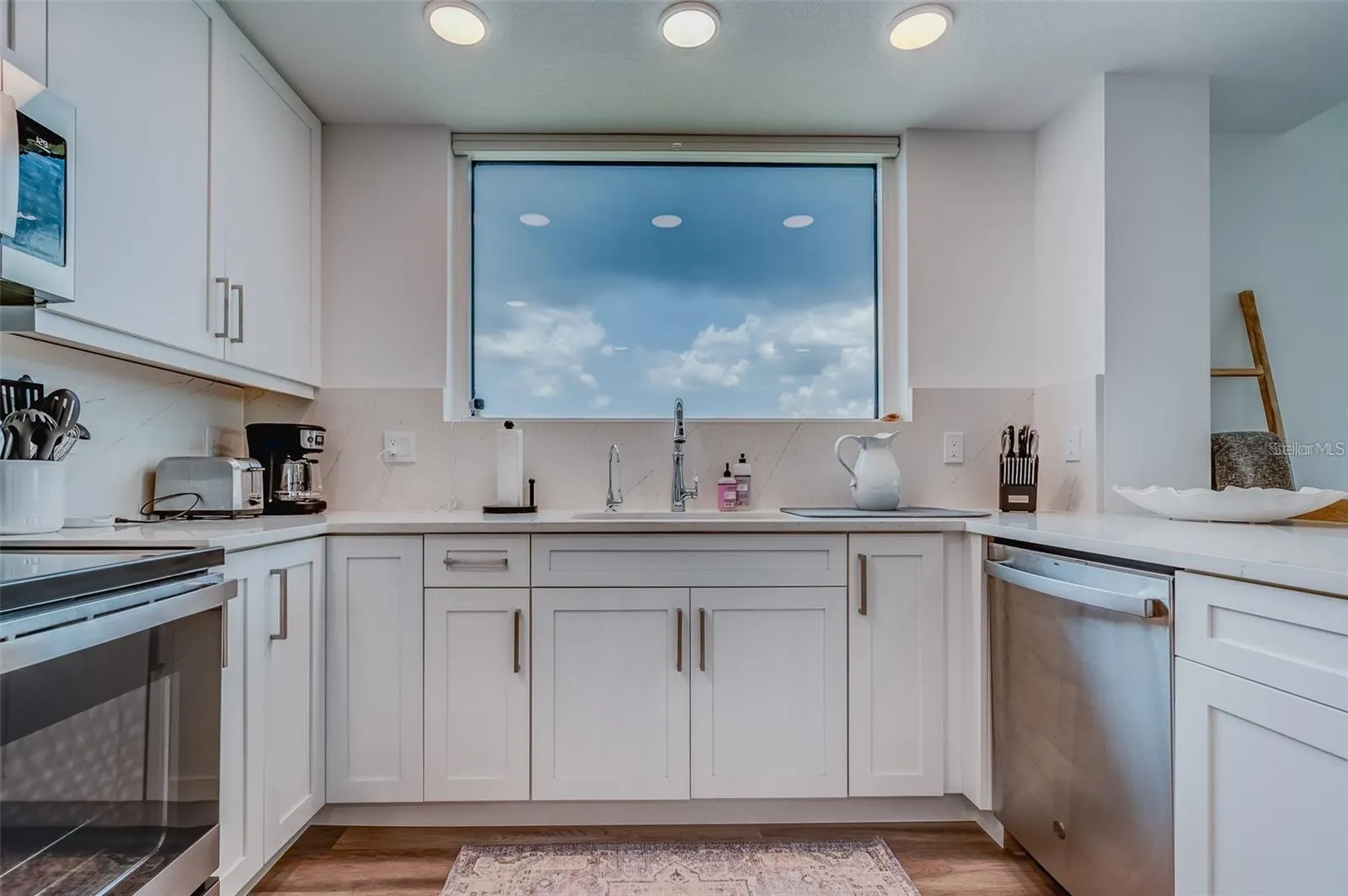 415 ISLAND WAY #509, #509