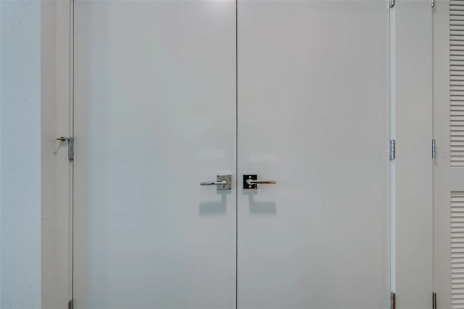 415 ISLAND WAY #509, #509