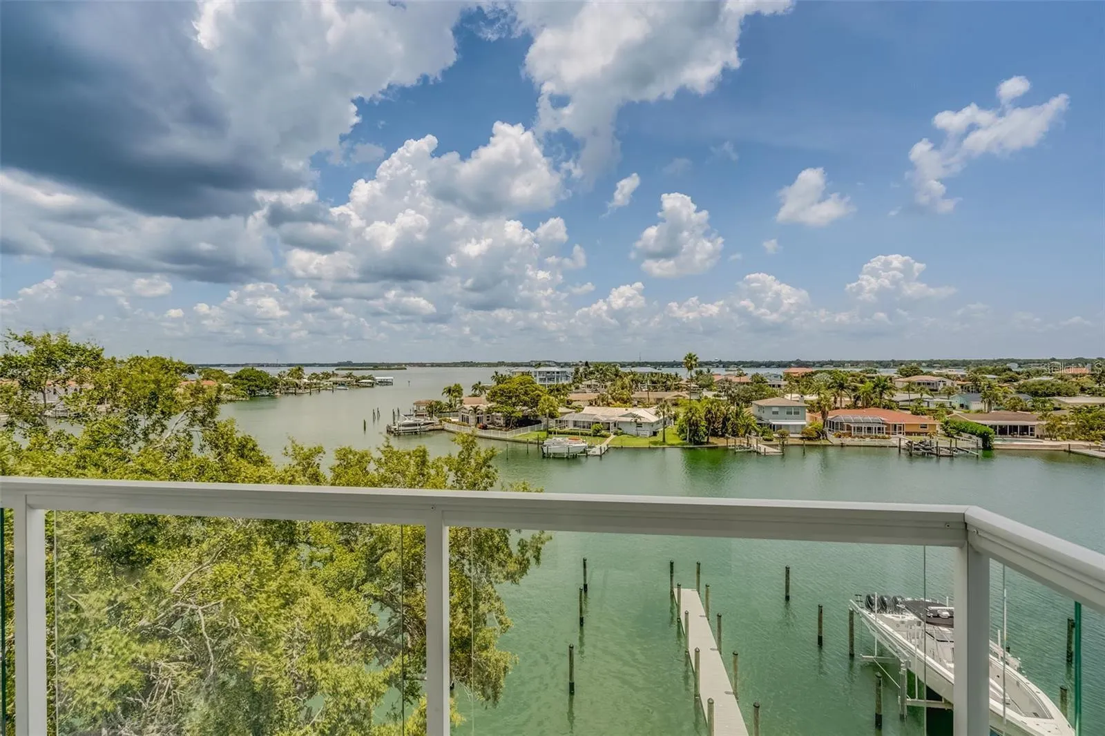 415 ISLAND WAY #509, #509