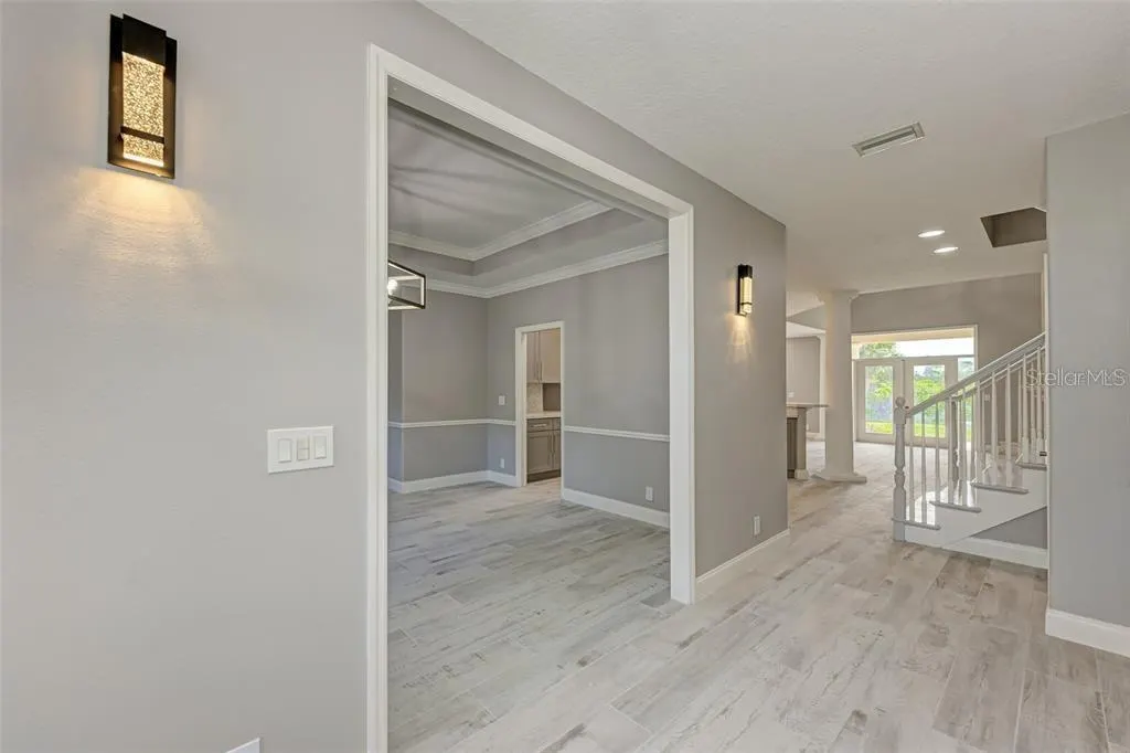 1648 BAYSHORE DR