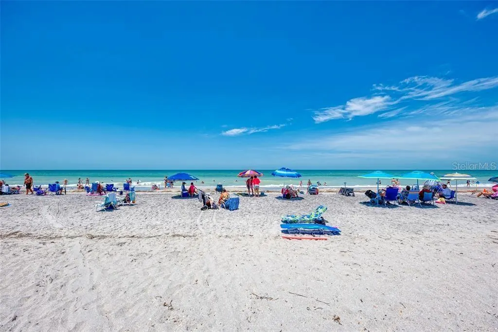 1648 BAYSHORE DR