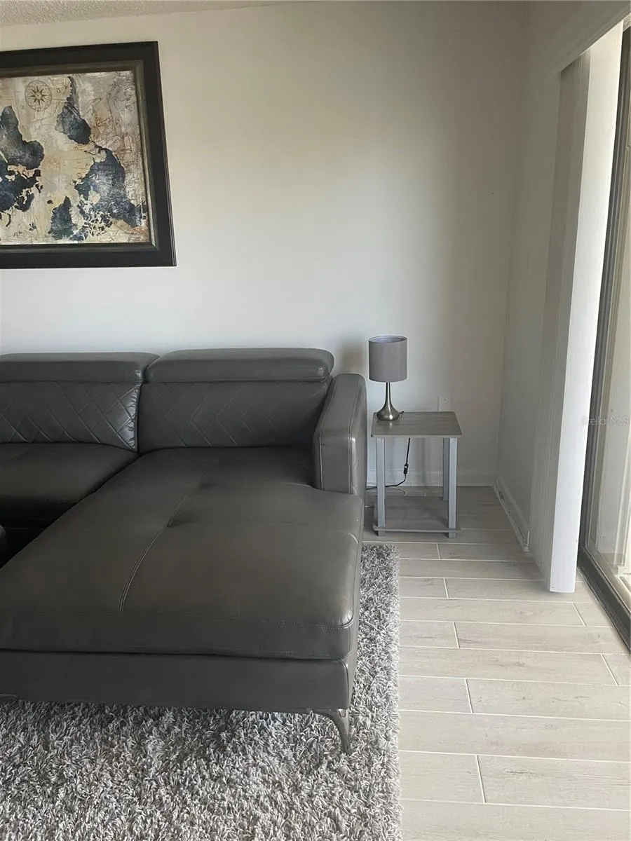 106 1ST ST E #306, #306