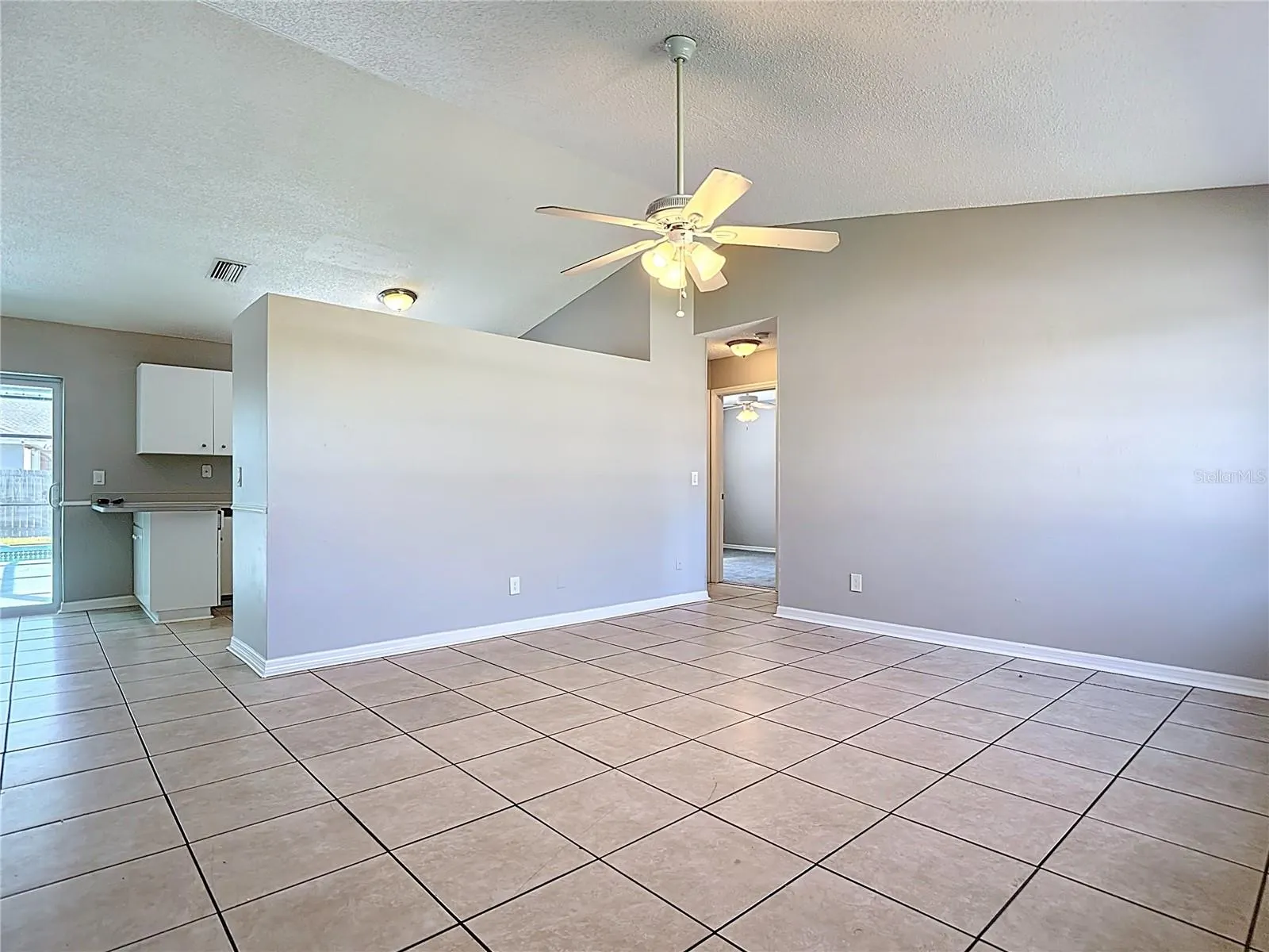 3815 SW 6TH AVE