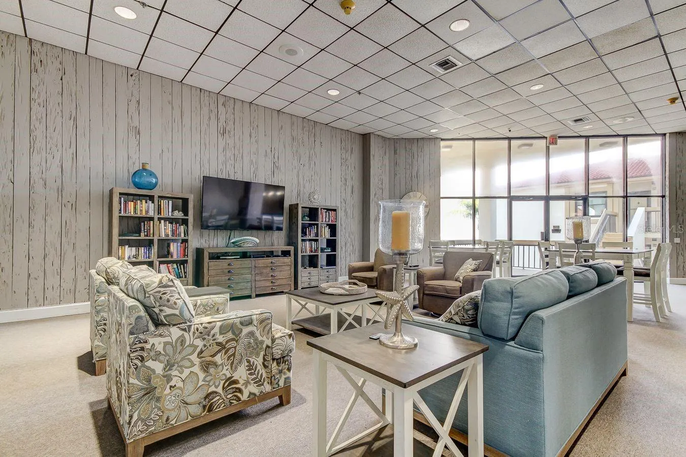 6265 SUN BLVD #806, #806