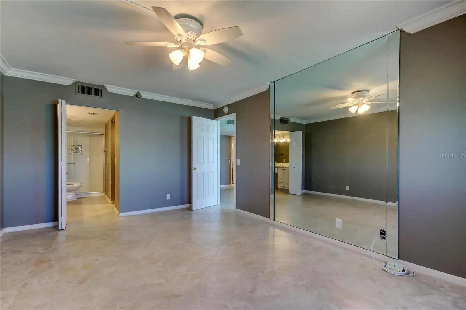 6265 SUN BLVD #806, #806