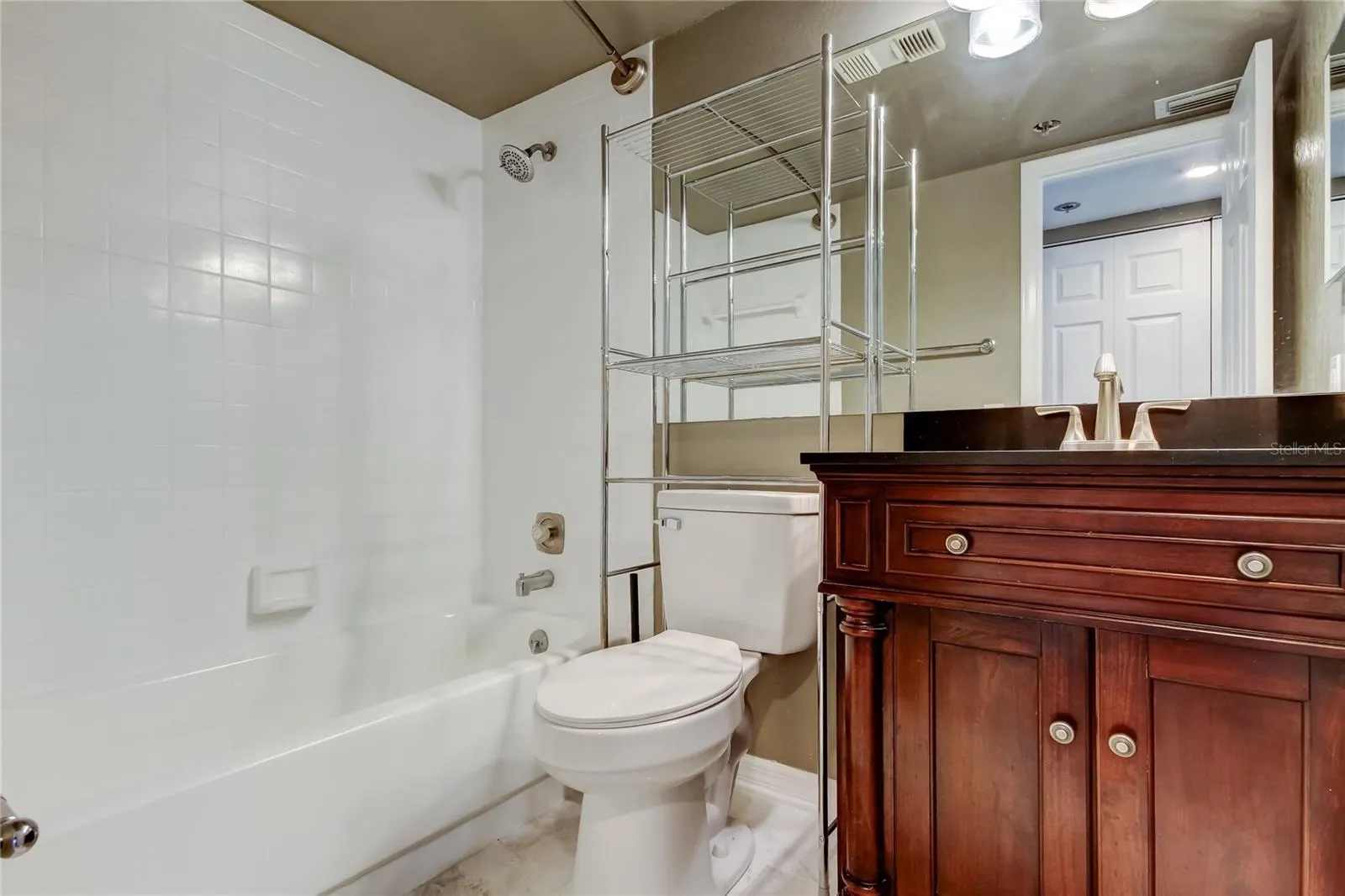 6265 SUN BLVD #806, #806