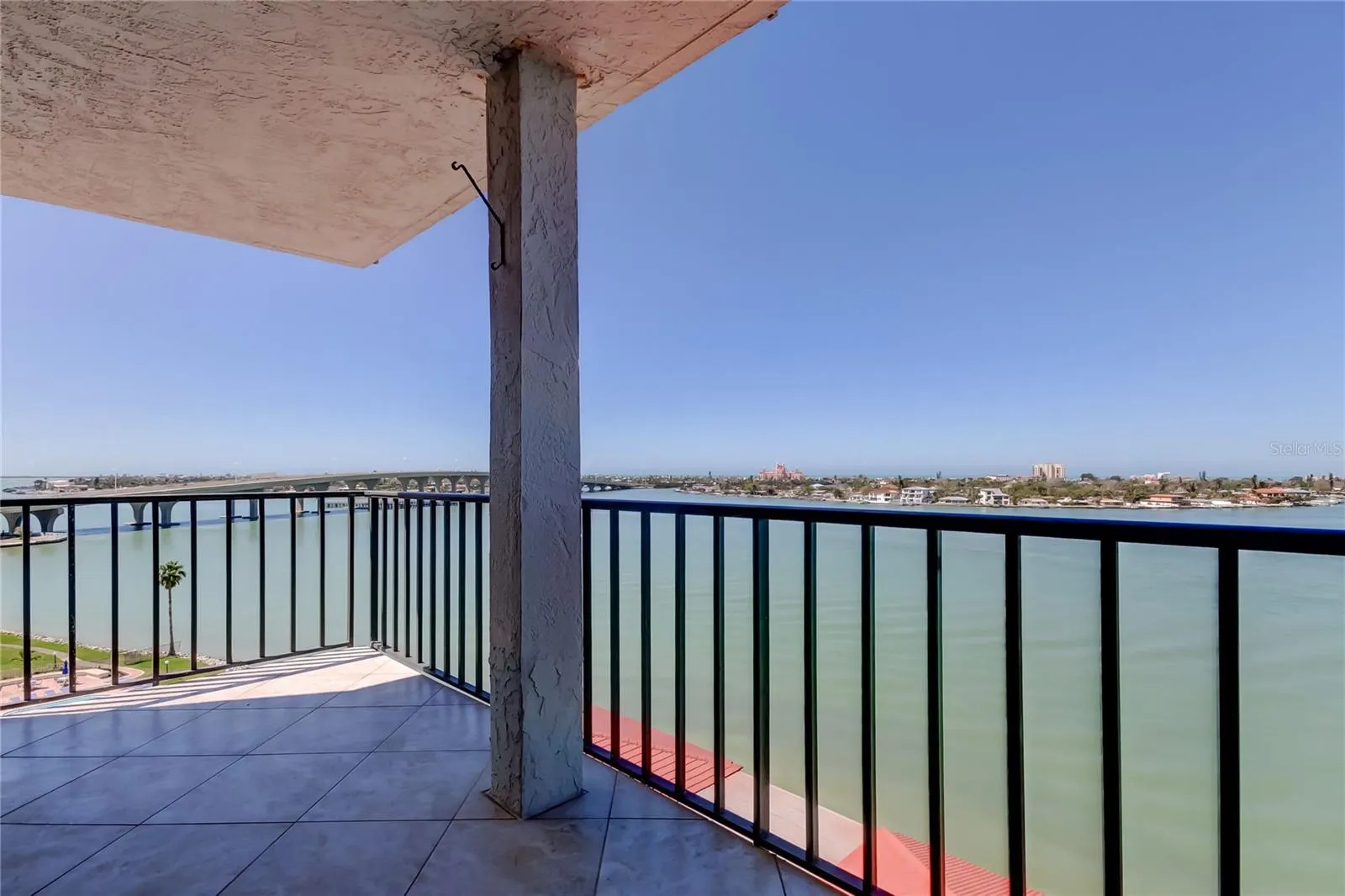 6265 SUN BLVD #806, #806