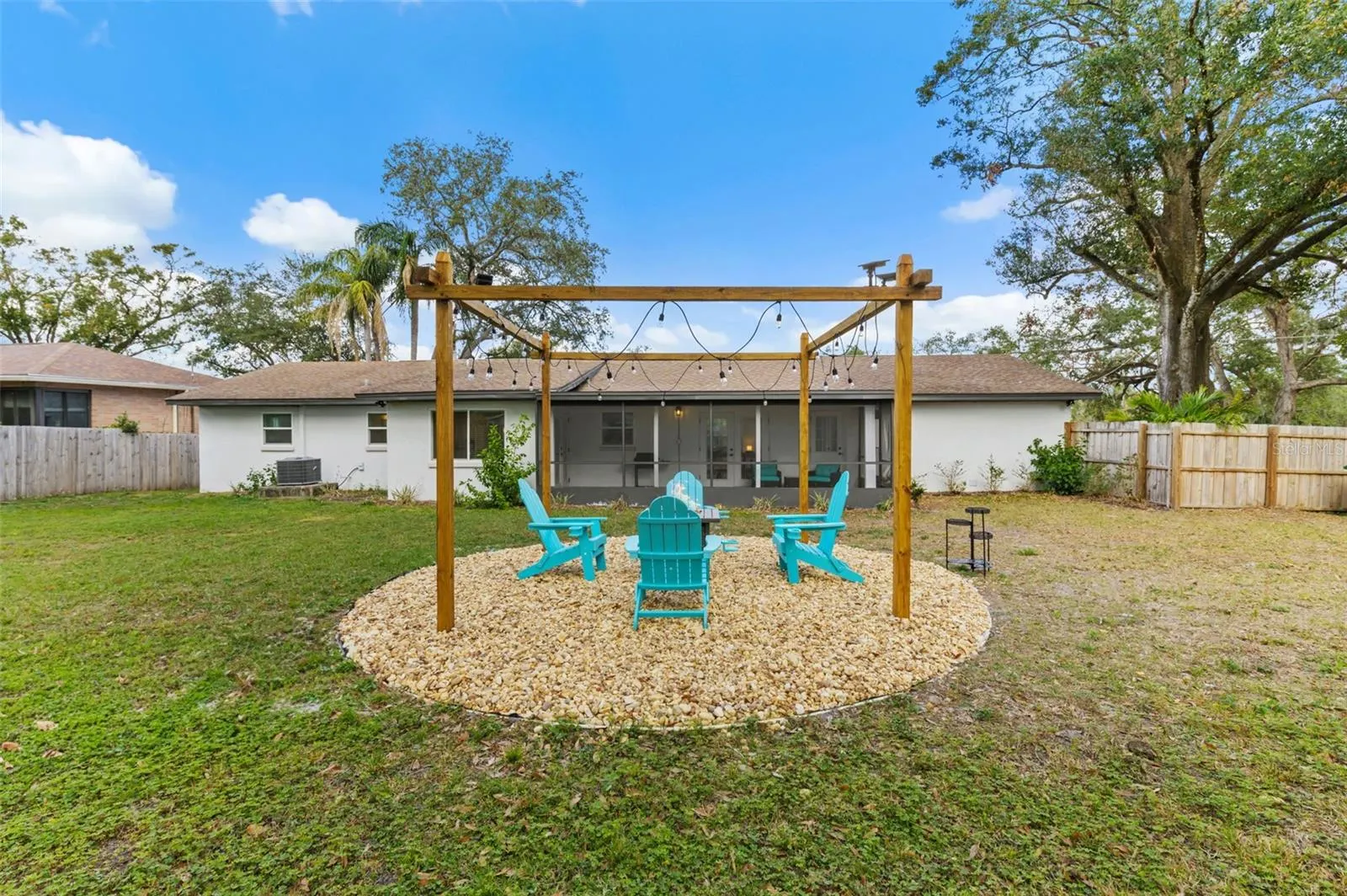 5454 N RIVER SHORE DR
