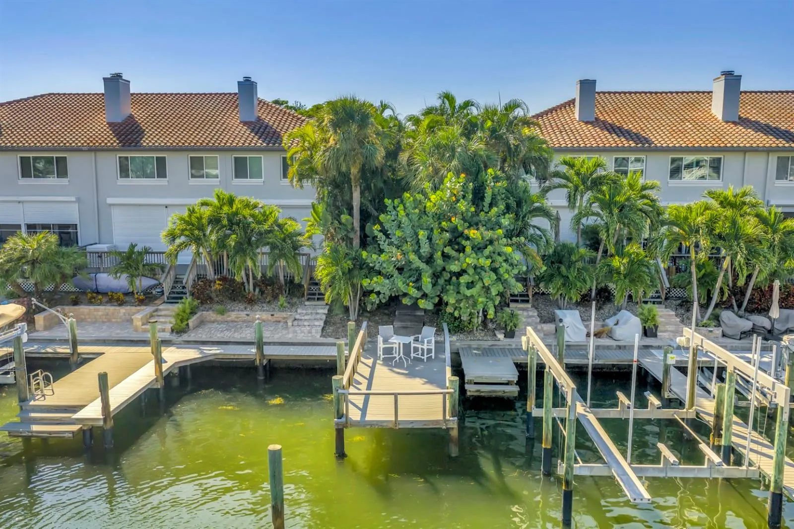 903 PINELLAS BAYWAY S #302, #302