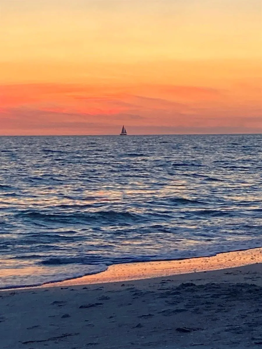 903 PINELLAS BAYWAY S #302, #302