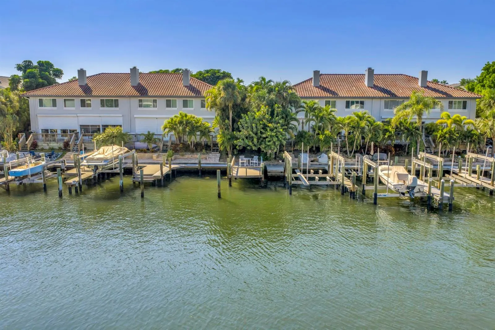903 PINELLAS BAYWAY S #302, #302