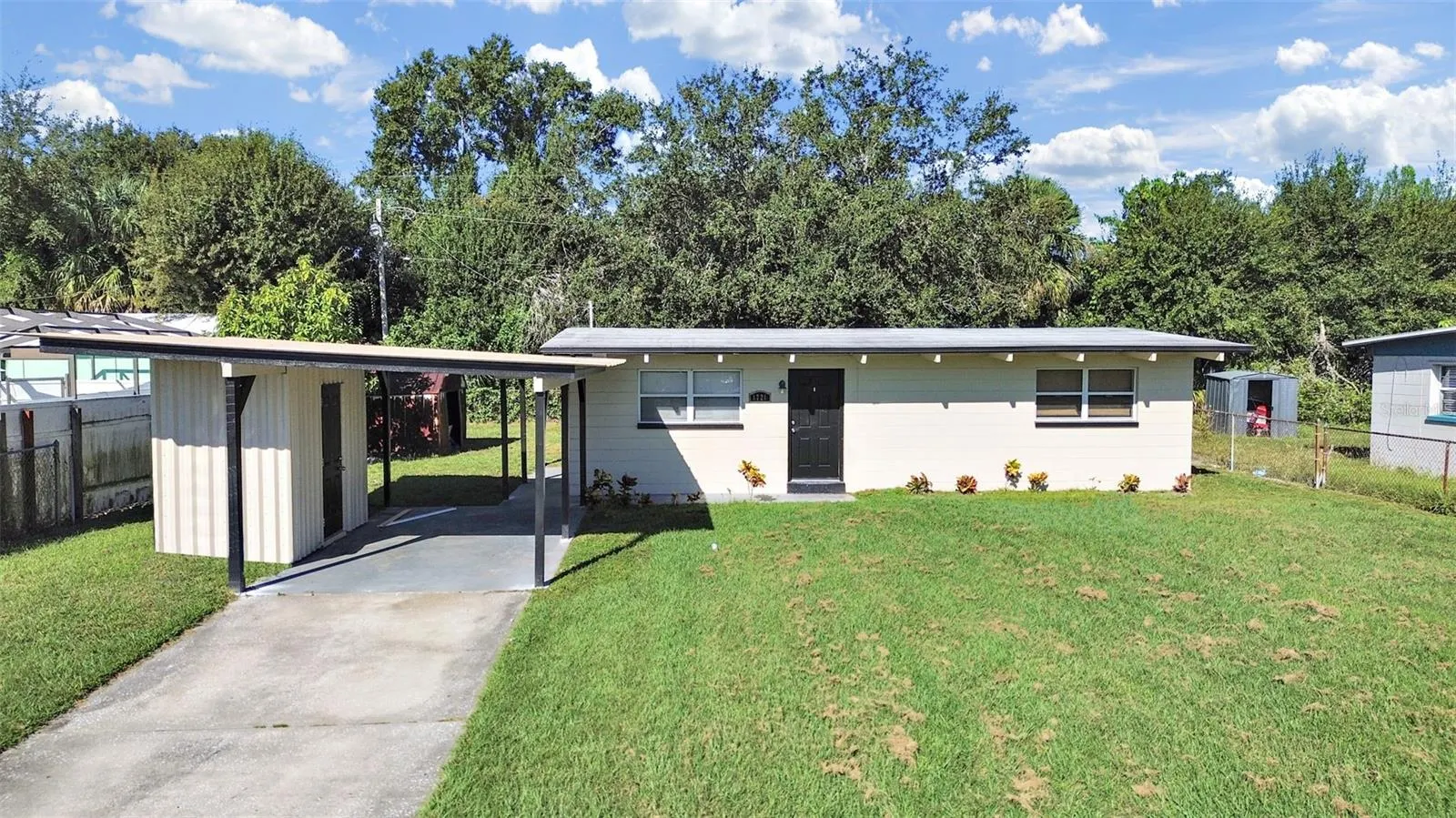 1721 DARLINGTON DR