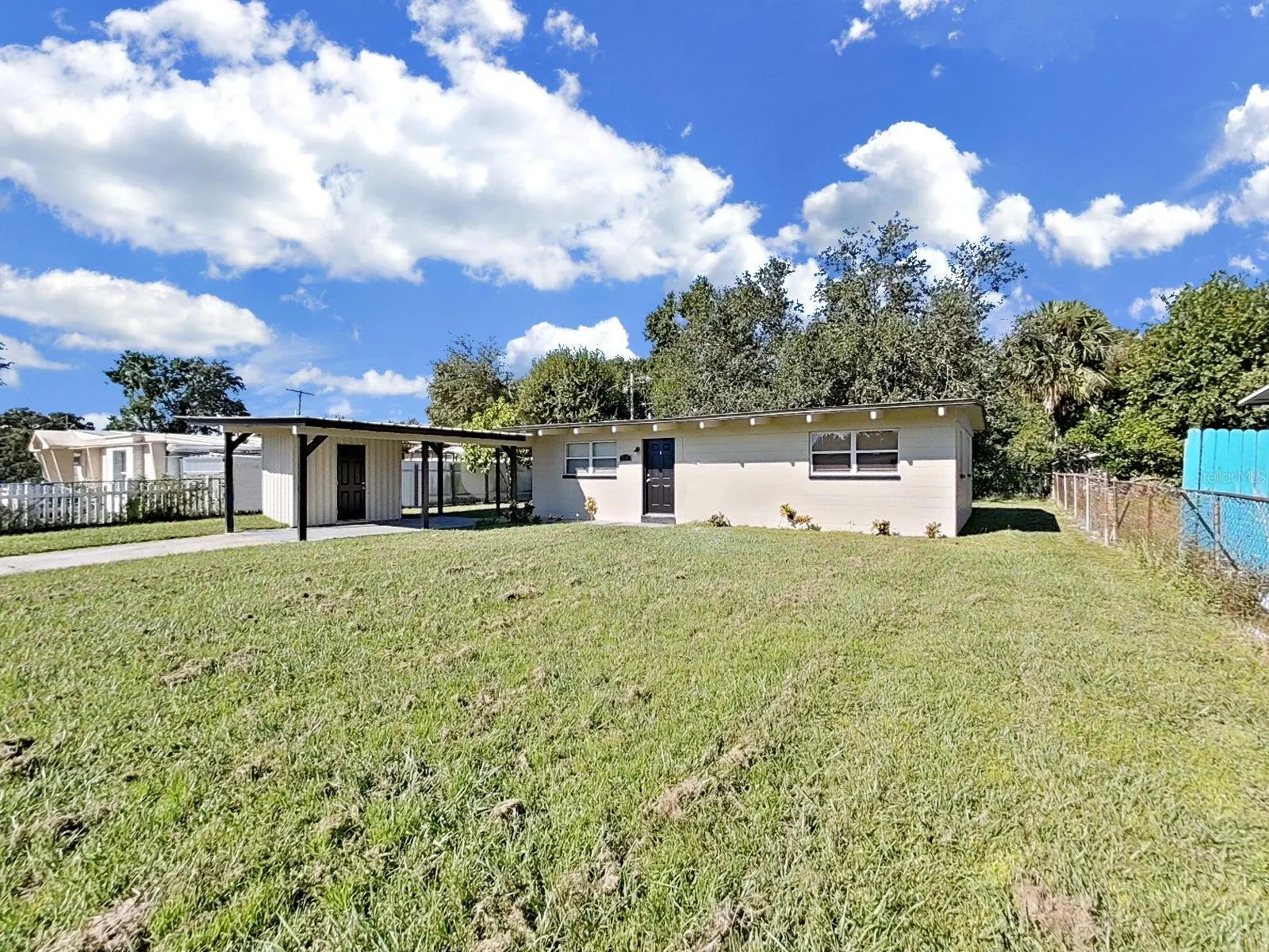 1721 DARLINGTON DR