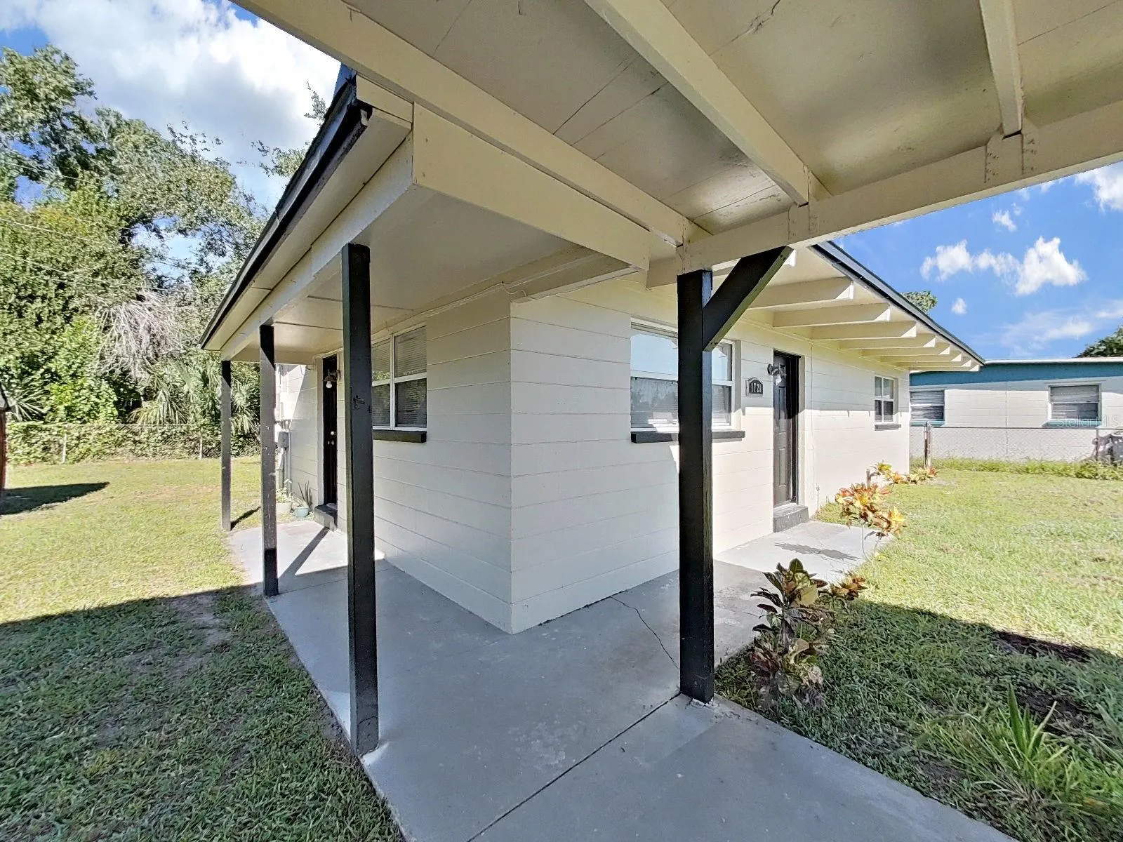 1721 DARLINGTON DR