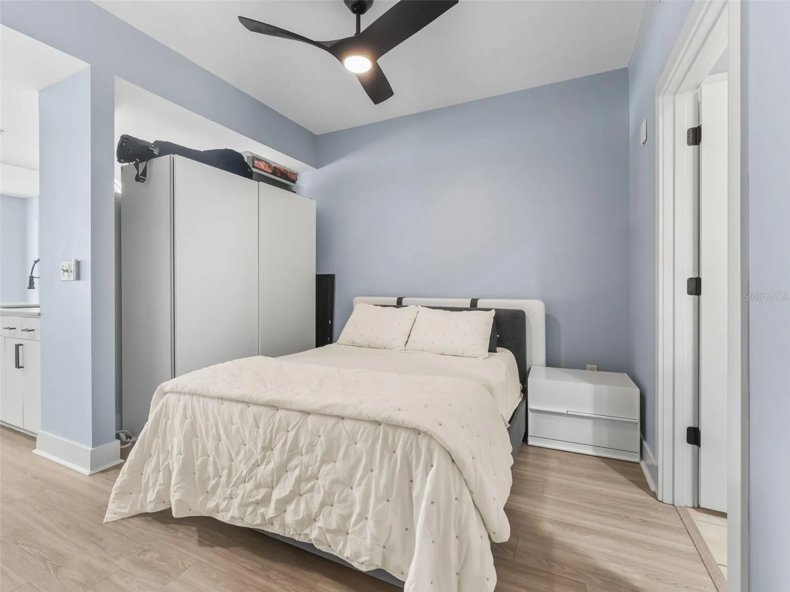 1120 E KENNEDY BLVD #1225, #1225