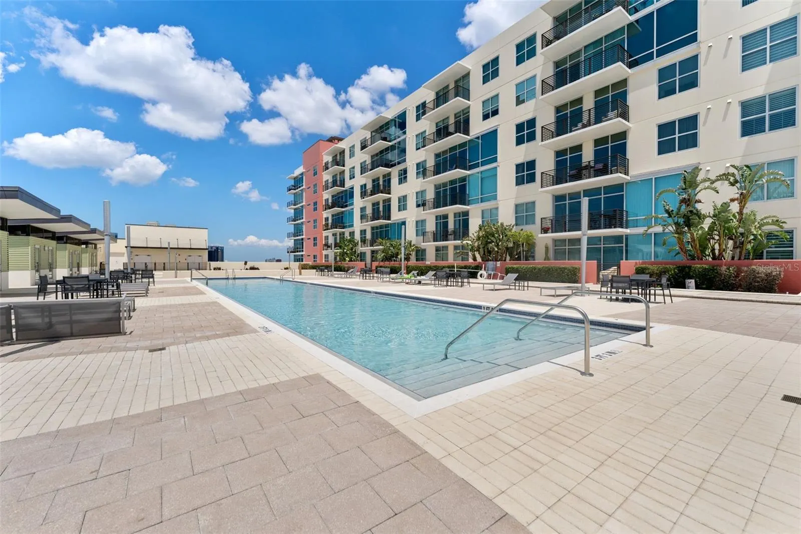1120 E KENNEDY BLVD #1225, #1225