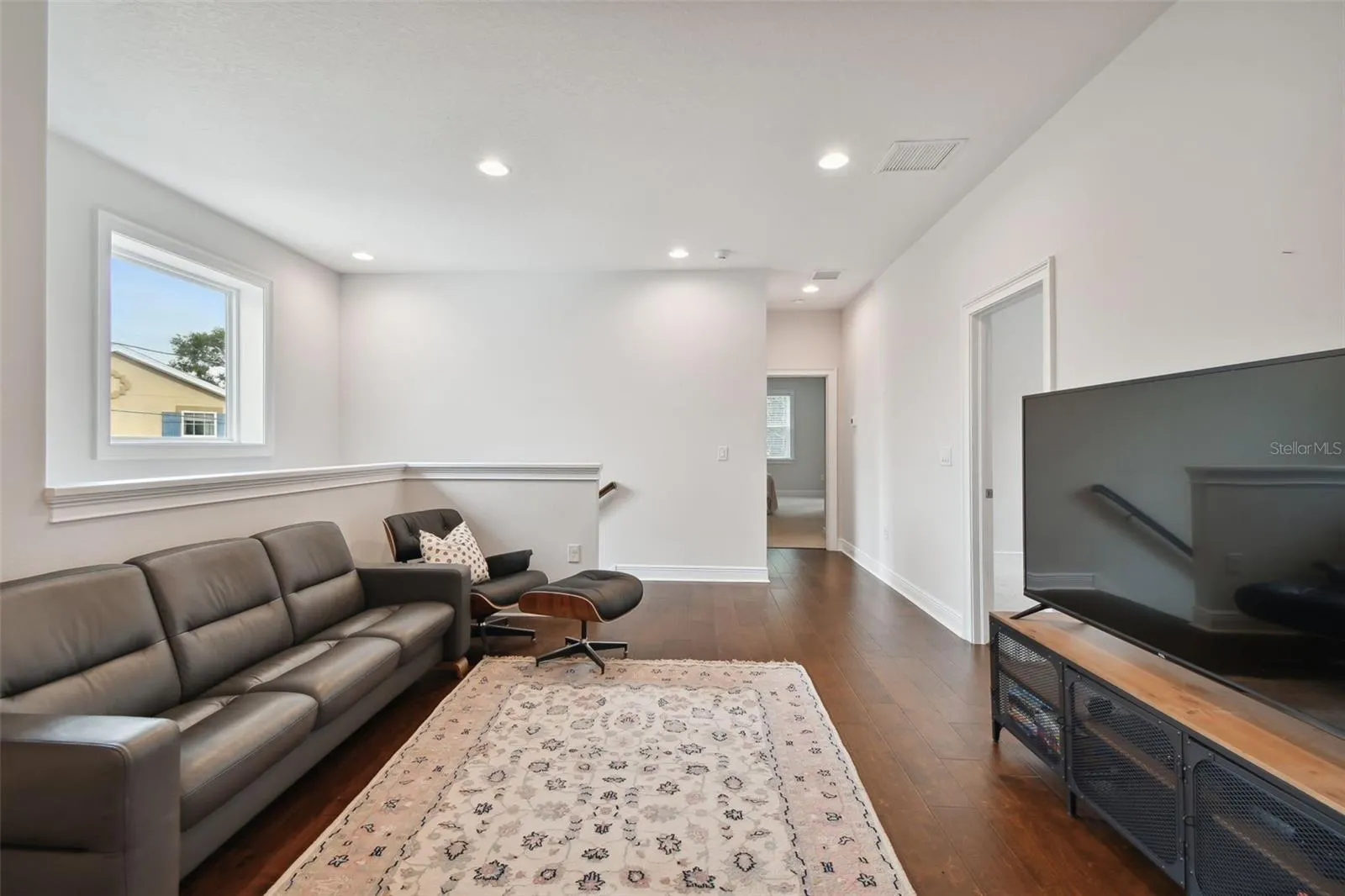 5700 INTERBAY BLVD