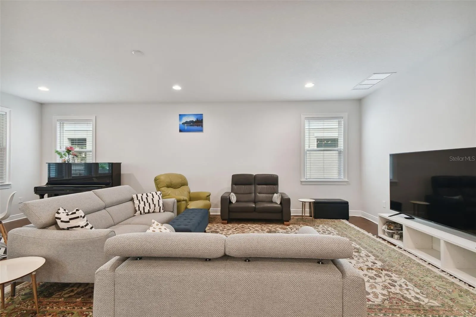 5700 INTERBAY BLVD
