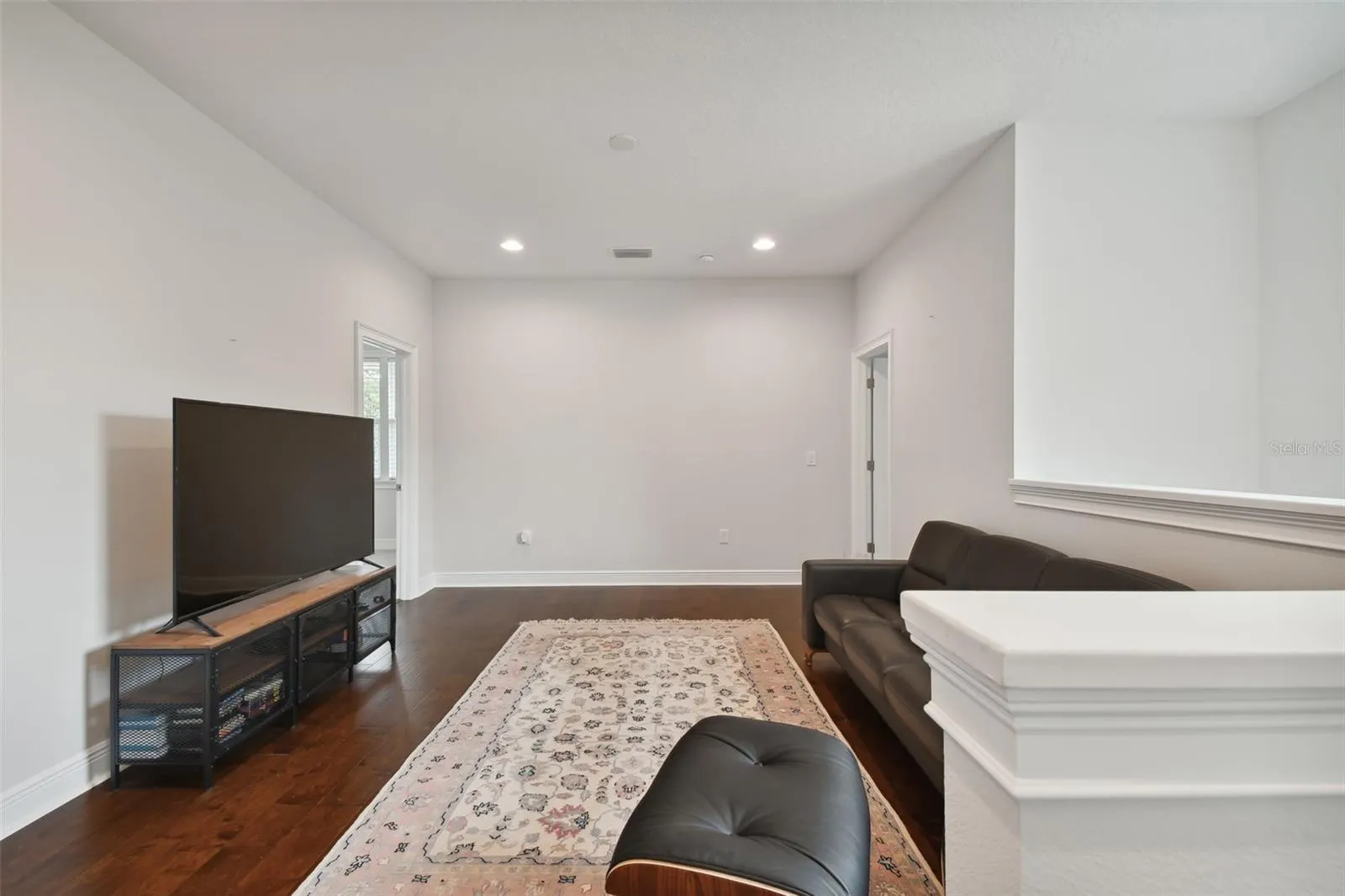 5700 INTERBAY BLVD