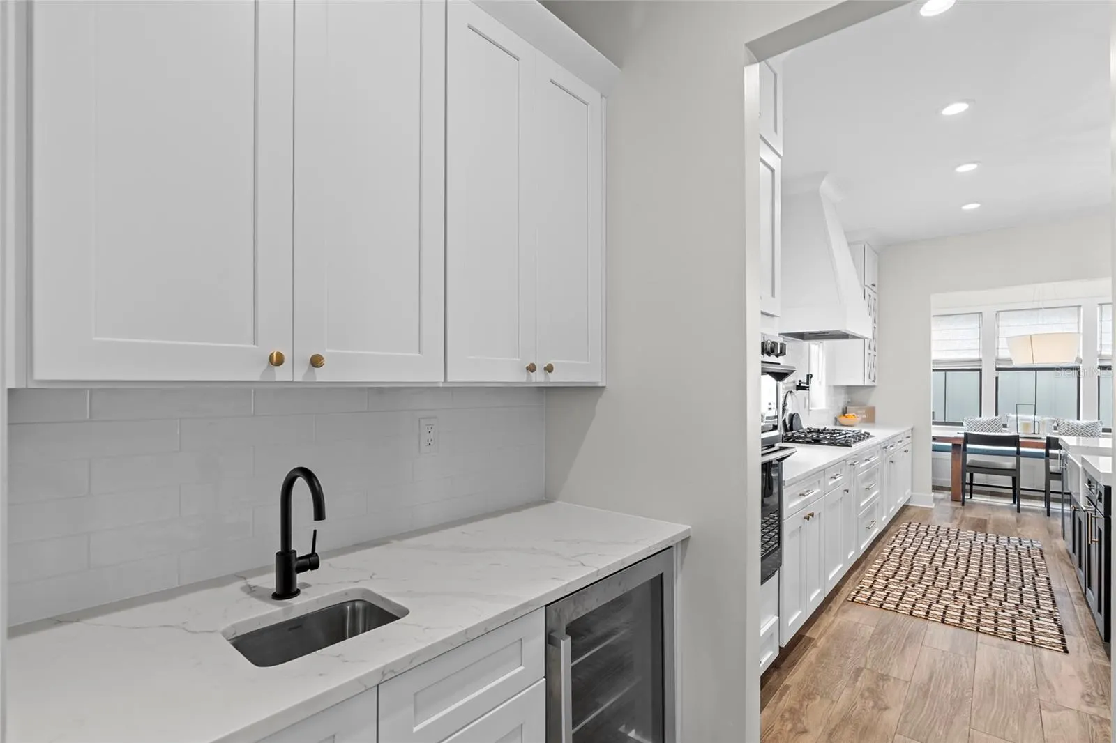 1120 19TH AVE N