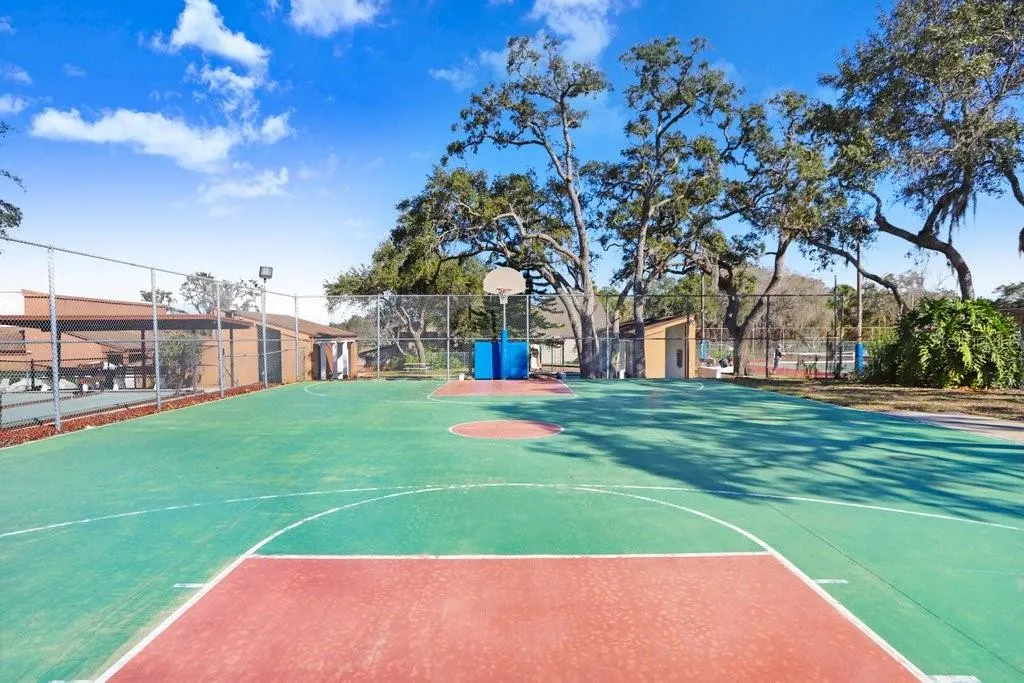 12600 CASTLEBERRY CT