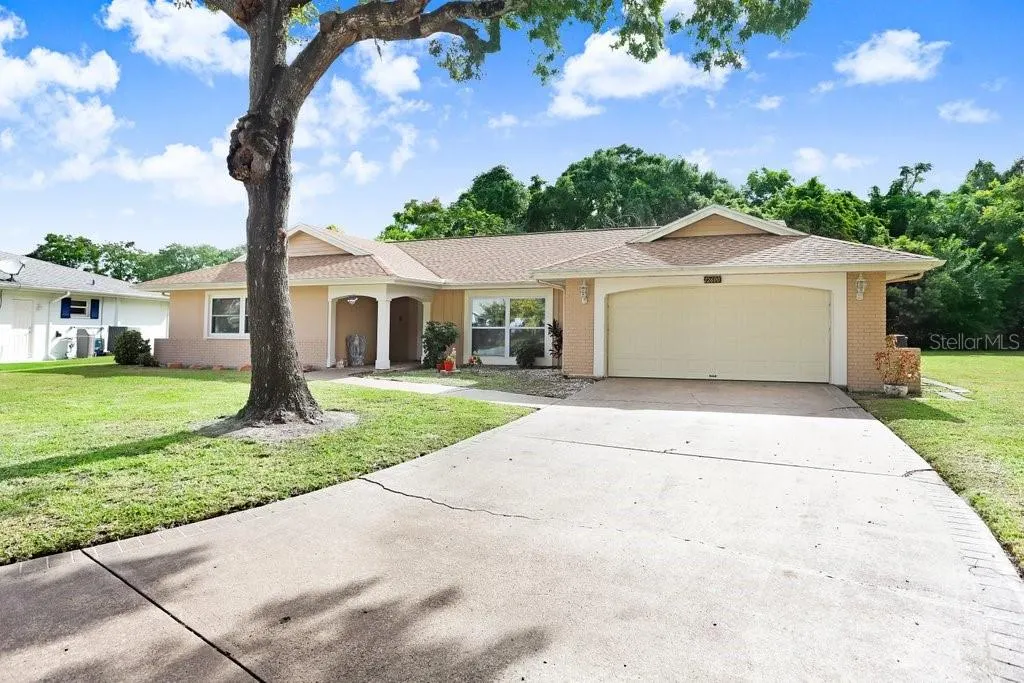 12600 CASTLEBERRY CT