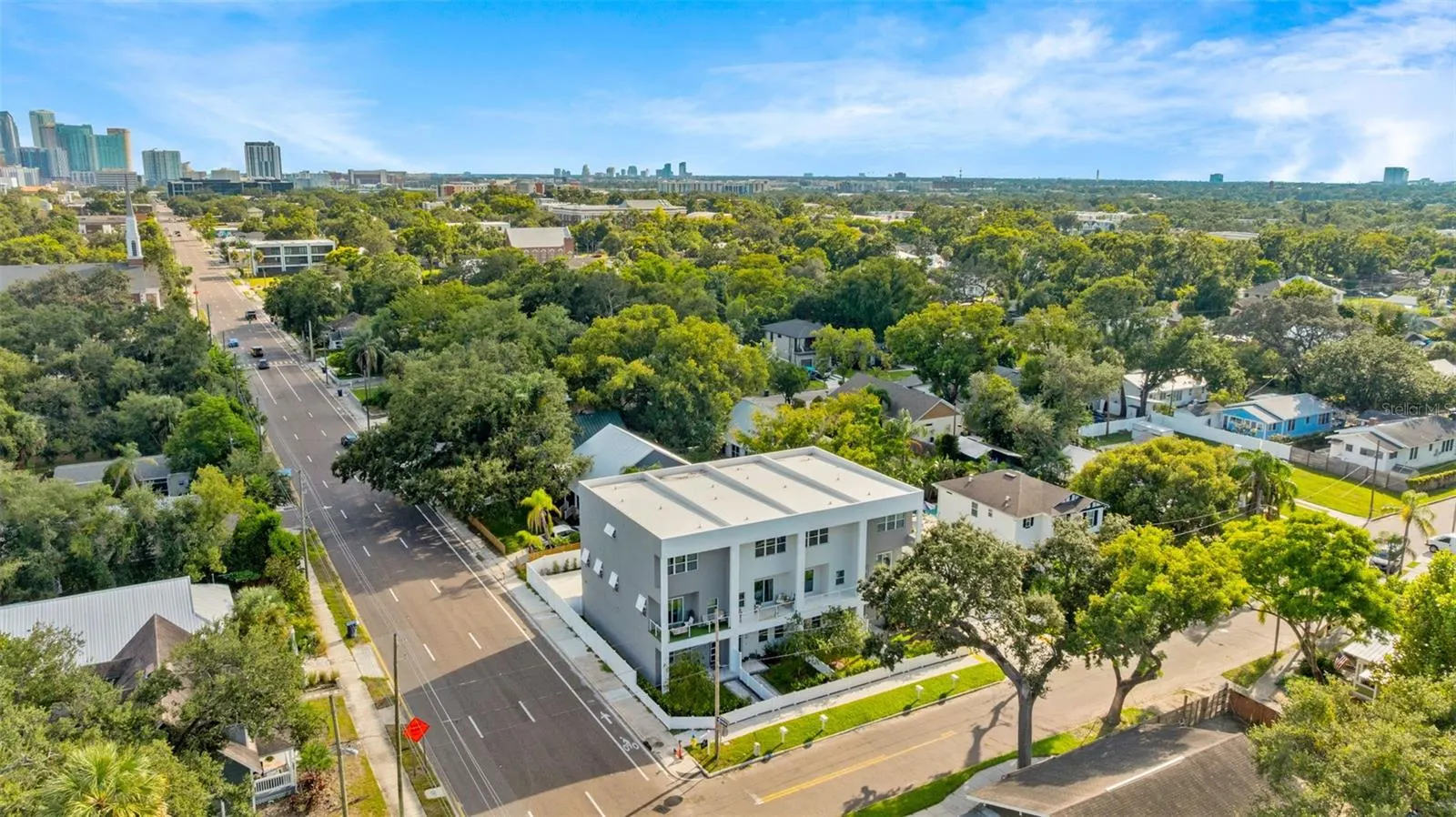 102 W ADALEE ST #4, #4