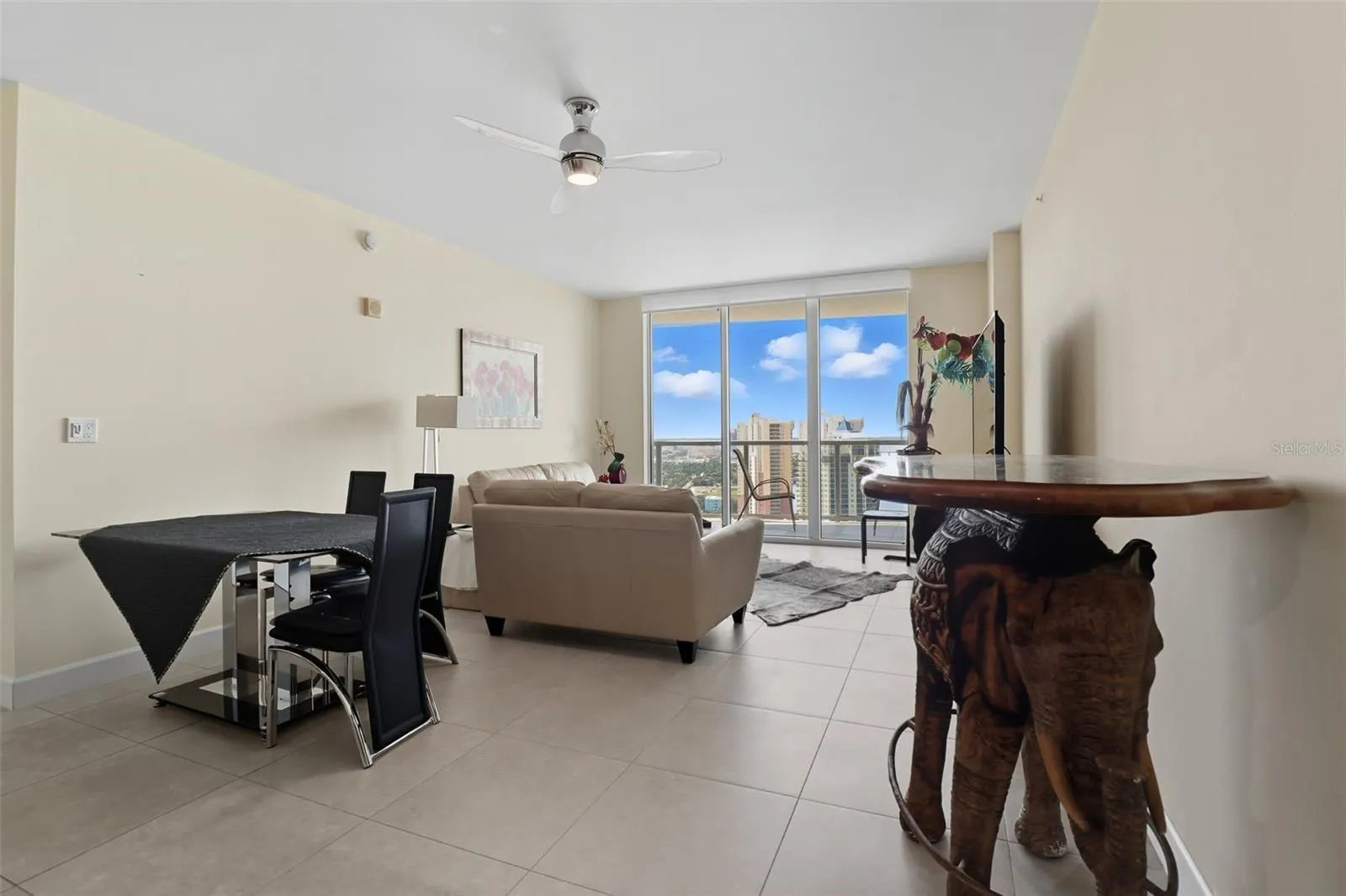 3000 OASIS GRAND BLVD #2702, #2702