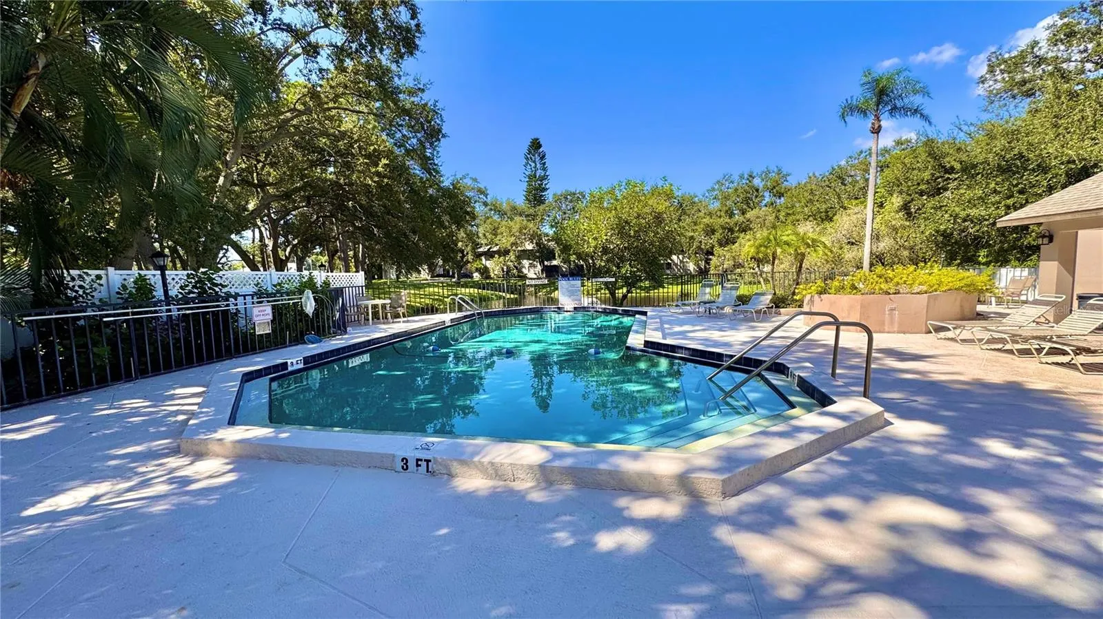 5265 E BAY DR #310, #310