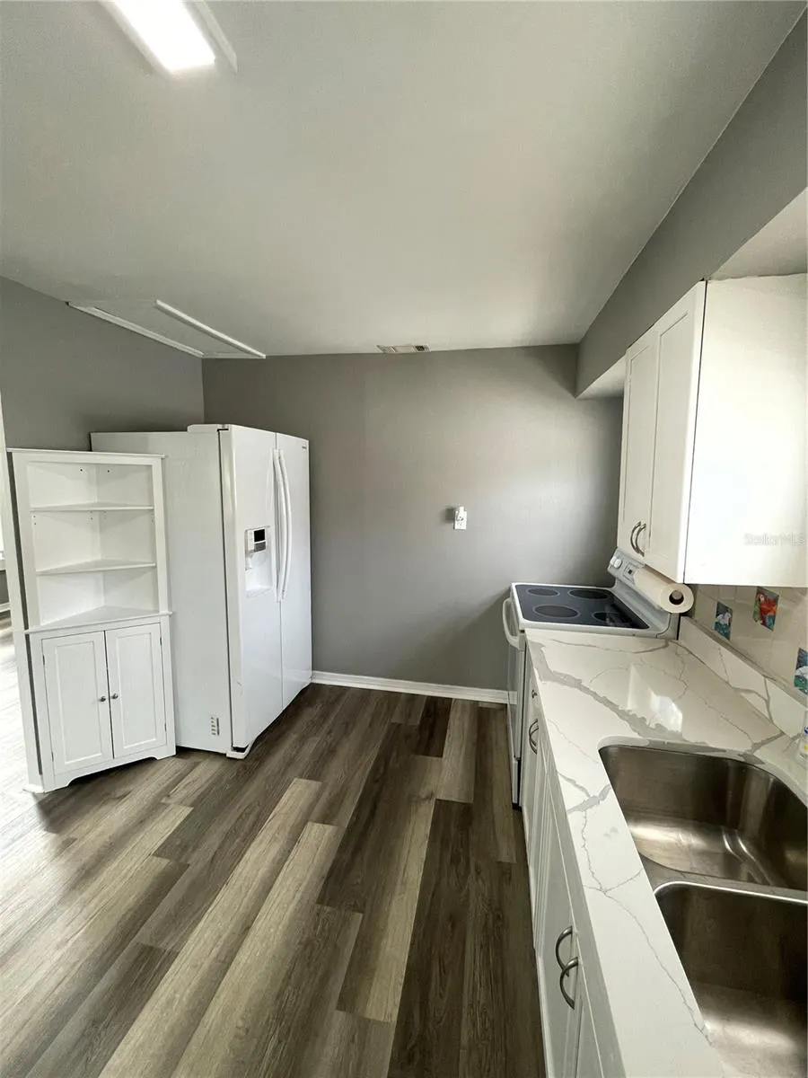602 S PROSPECT AVE