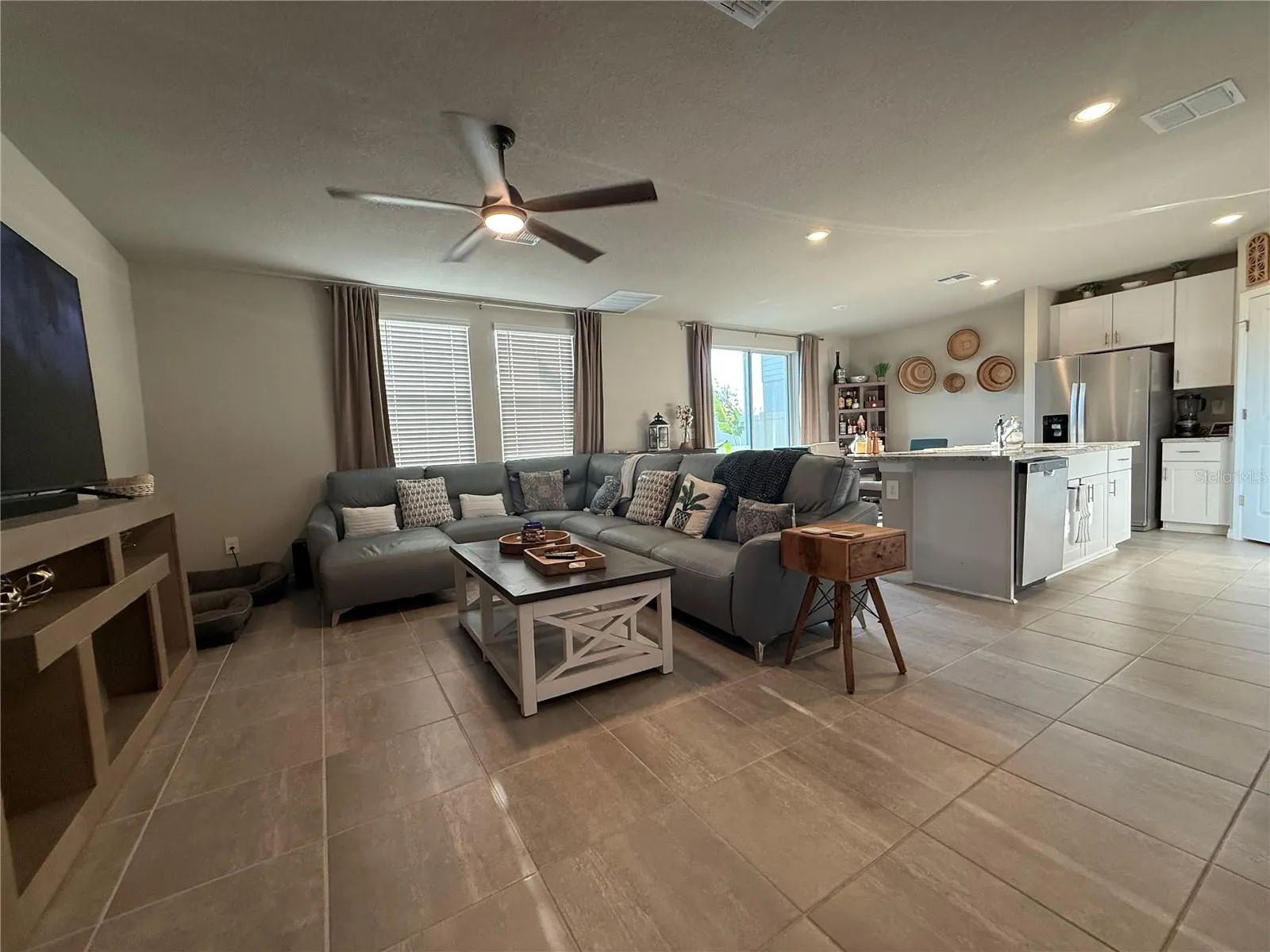 3919 RADIANT MOUNTAIN DR