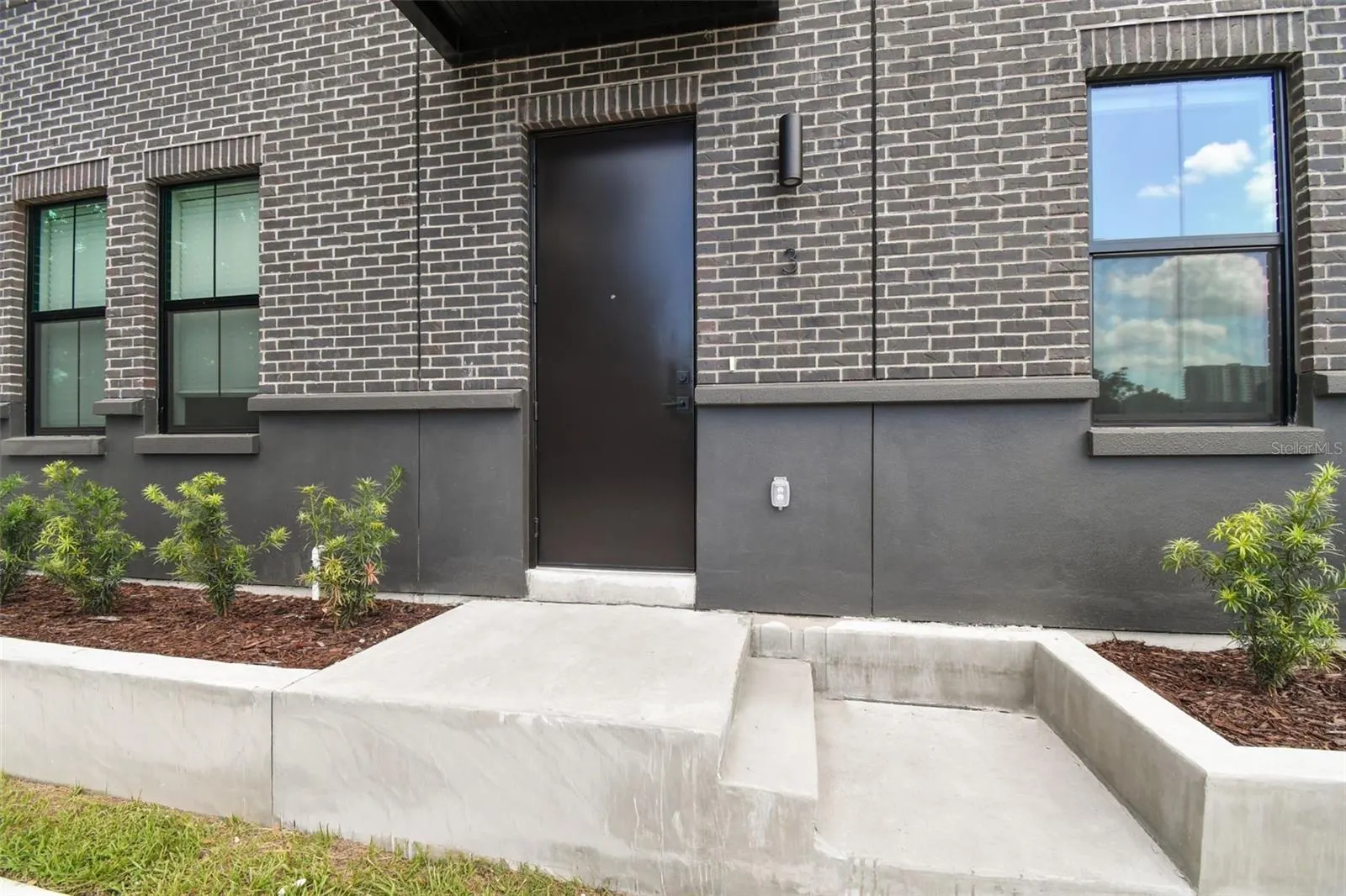 801 E 3RD AVE #2, #2
