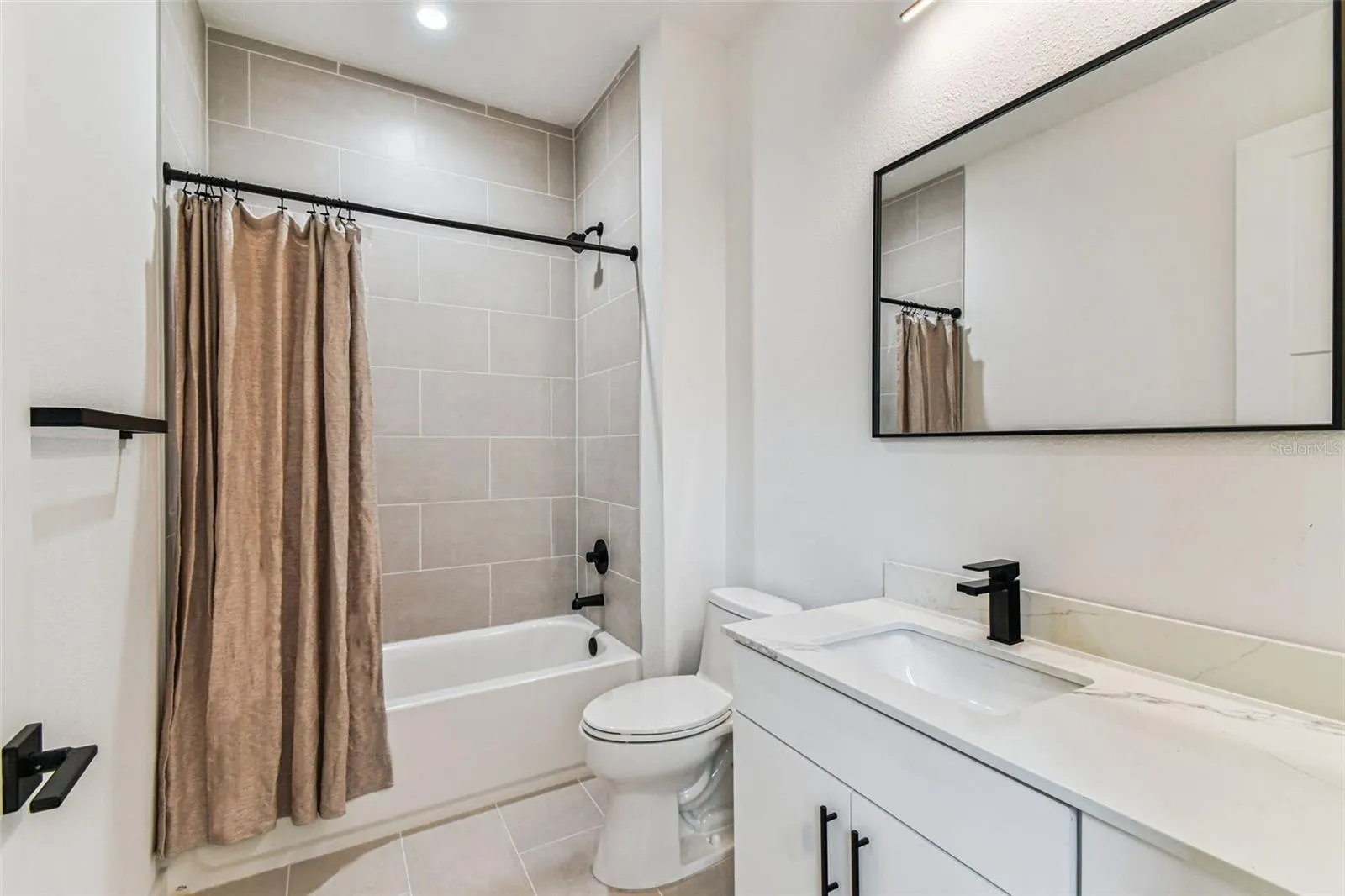 801 E 3RD AVE #2, #2