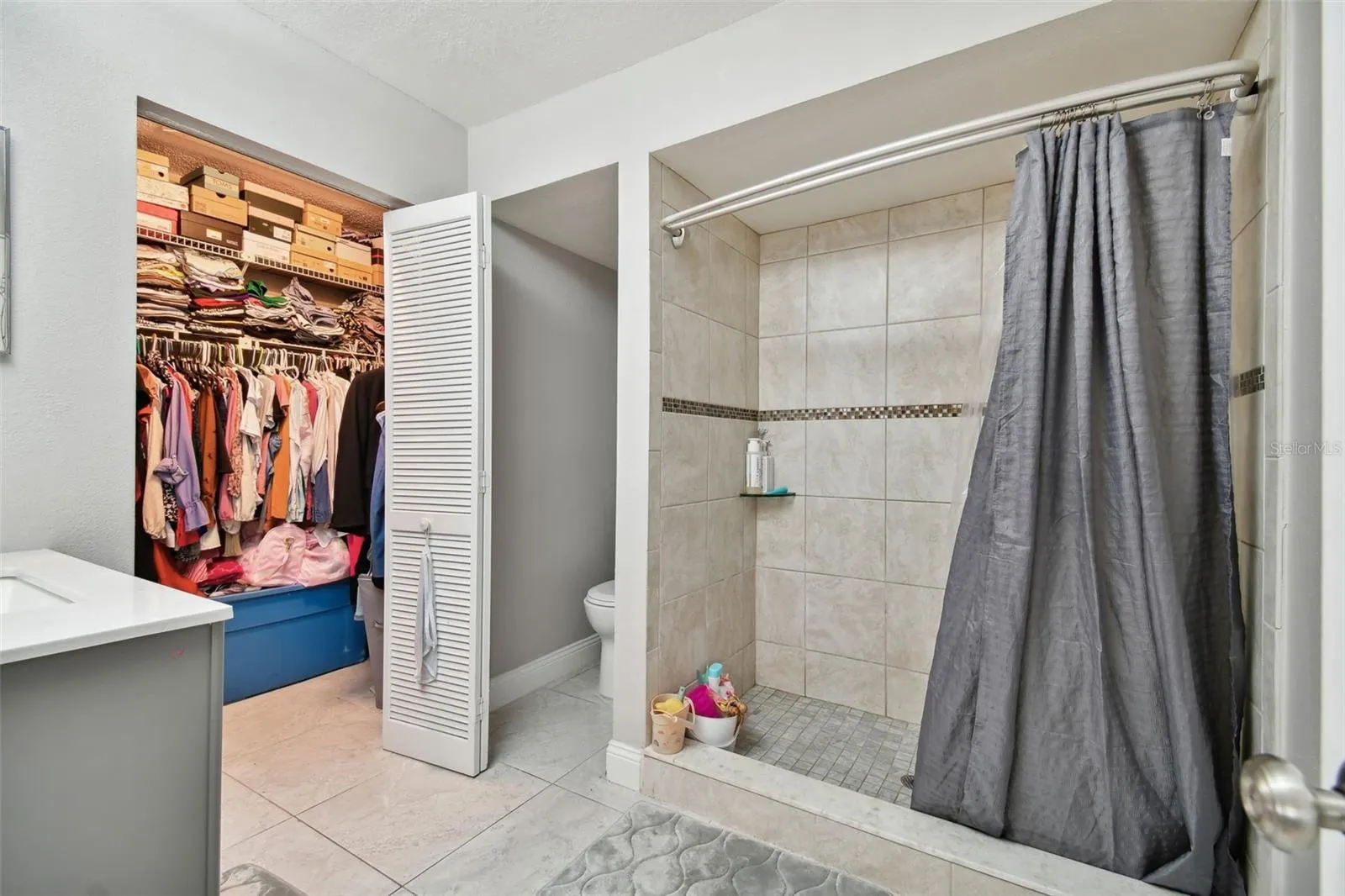 2608 BENTLEY DR