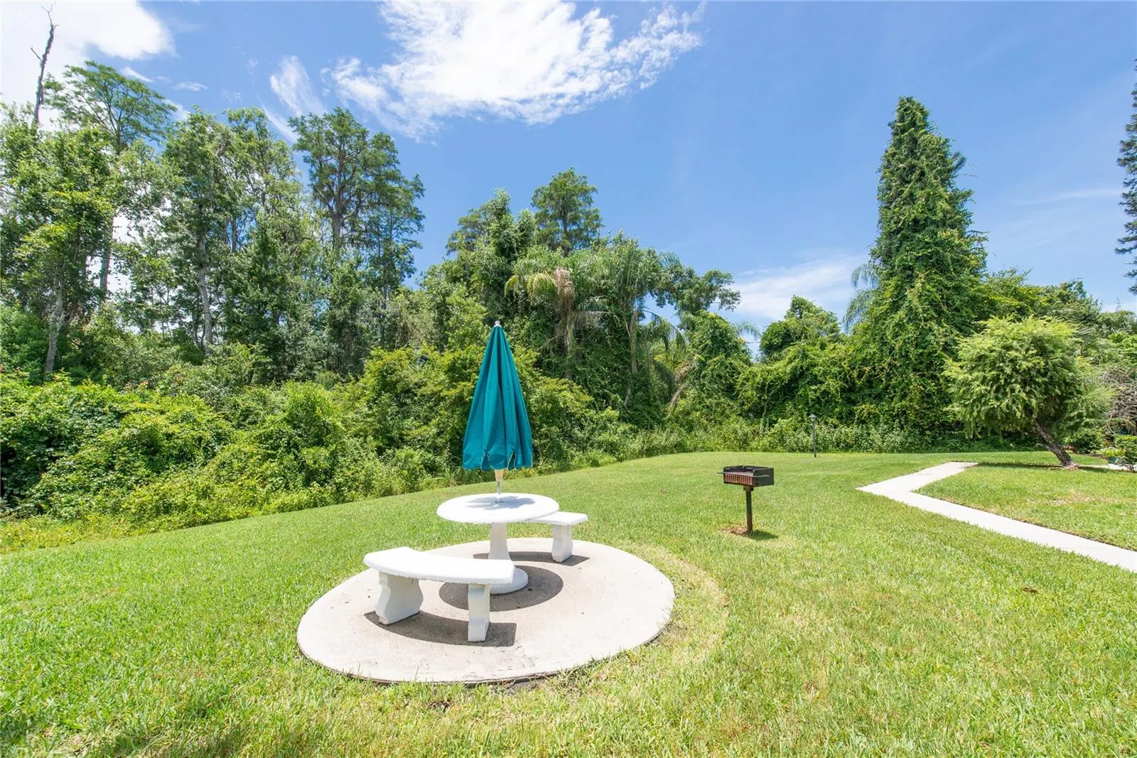 3114 LAKE PINE WAY #H2, #H2
