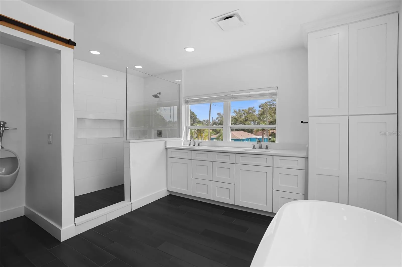 10830 NAVAJO DR