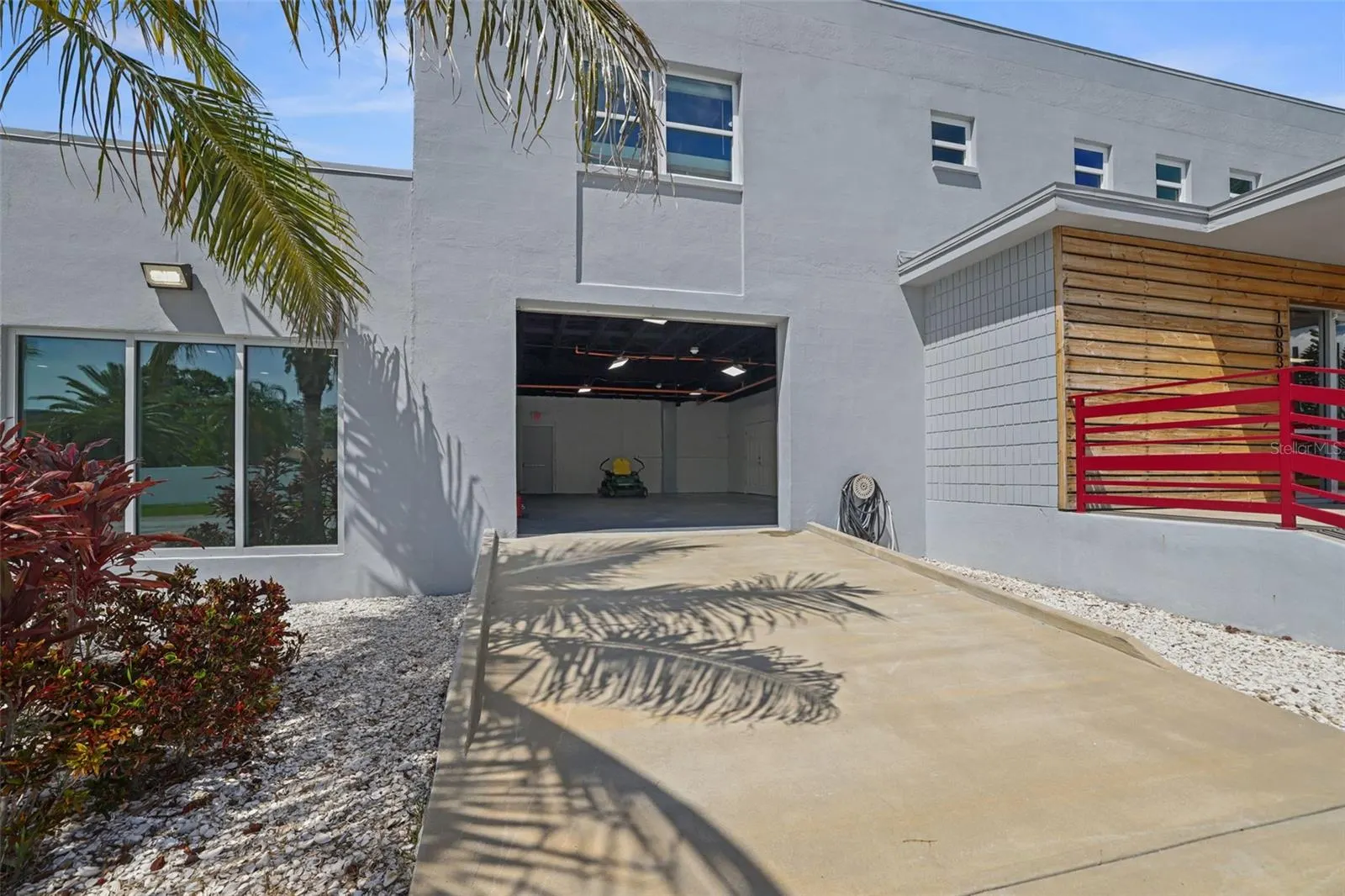 10830 NAVAJO DR