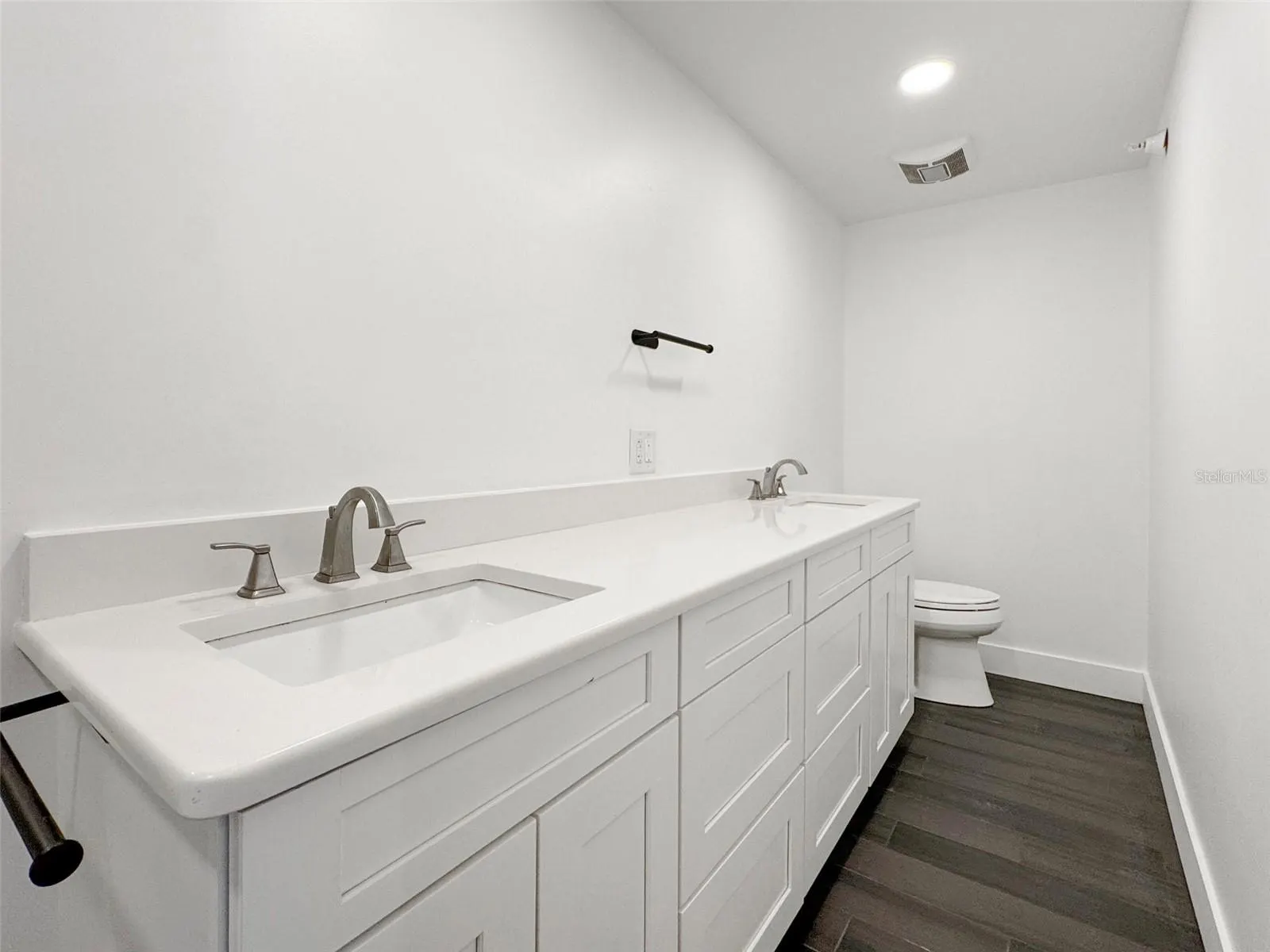10830 NAVAJO DR