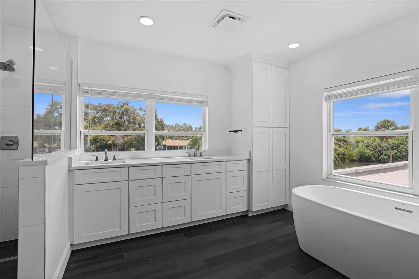 10830 NAVAJO DR