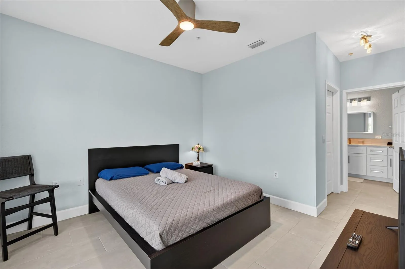 210 3RD ST W #8305, #8305